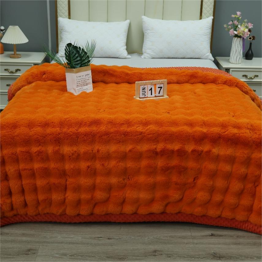 Rabbit fur Doudou quilt, rabbit fur high-end style Doudou quilt, nap quilt, light luxury blanket quilt, thickened winter comfortable and warm cotton quilt, winter quilt, all-season quilt pic 2