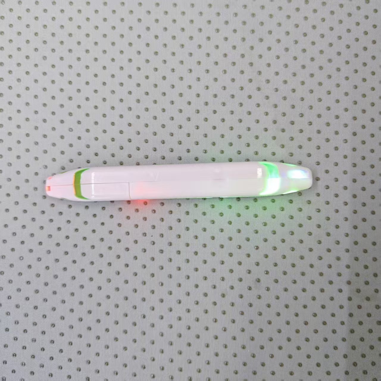 New laser light, seven-color bullet train flash, color box packaging, eight per box, 640 pieces per case, factory direct sales Specification image