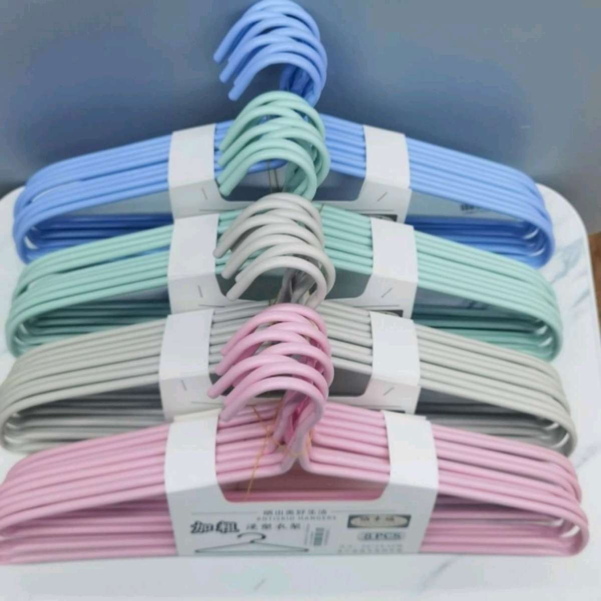 50 cm thick clothes rack, garment rack, hanging support, thickened trouser rack, anti-slip and traceless household drying rack, suitable for both adults and children details Picture