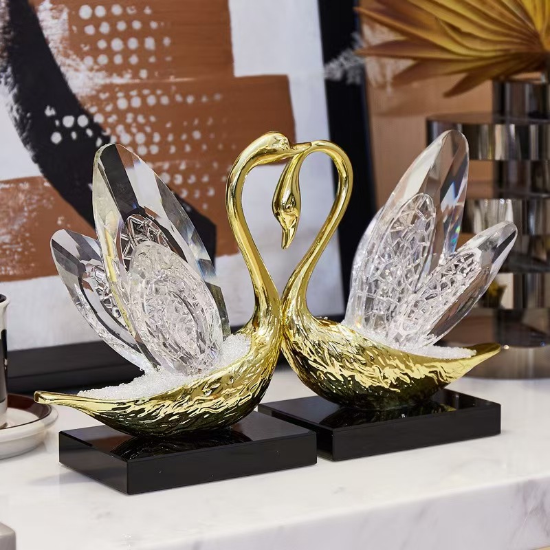 Swan ornaments are a light luxury and high-end decoration for the living room, dining area, and wine cabinet. They are a unique and high-end gift for the newlyweds when moving in or getting married pic 4