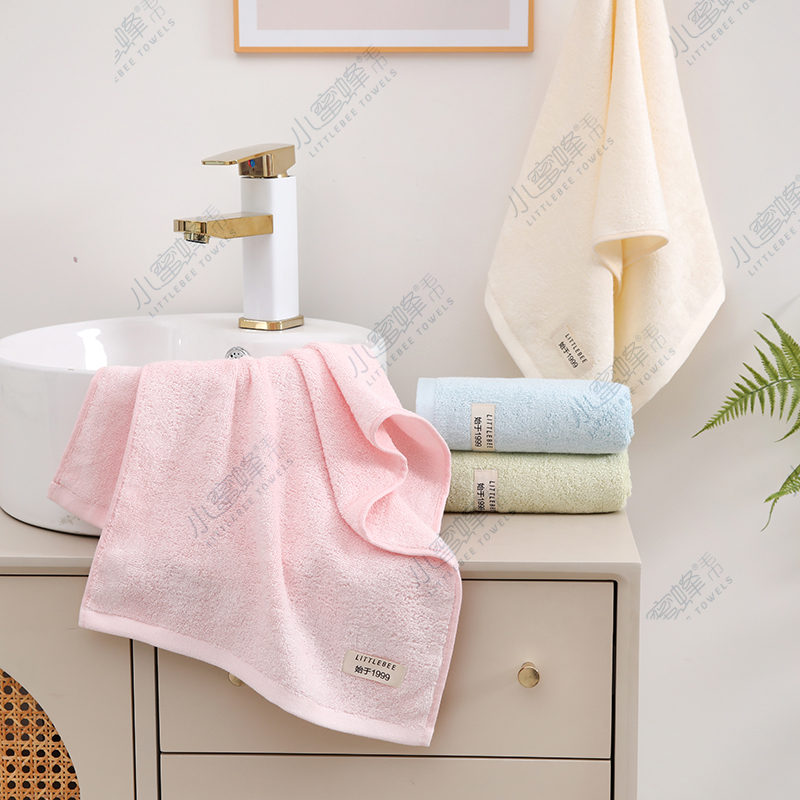 One-piece bamboo fiber face towel with national trend solid color feature edge multi-color little bee towel: 717 Application Scenario