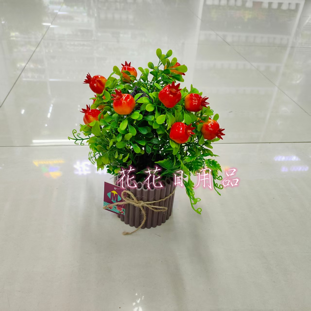 Artificial flowers, fake flower bonsai, bamboo, plastic POTS, fruit ornaments Application Scenario