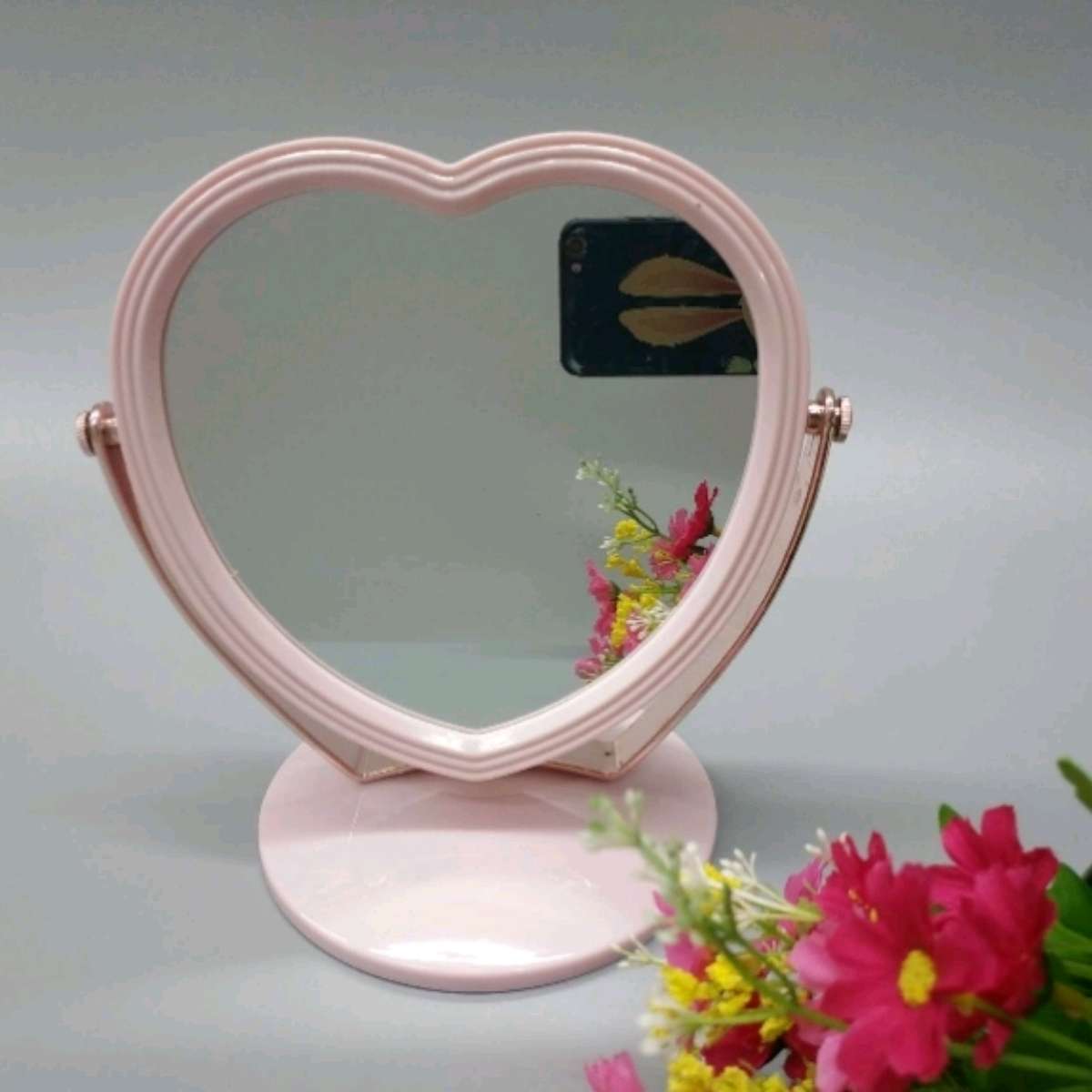 爱心化妆镜家用桌面台式梳妆台镜子办公室卧室梳妆镜学生宿舍放大