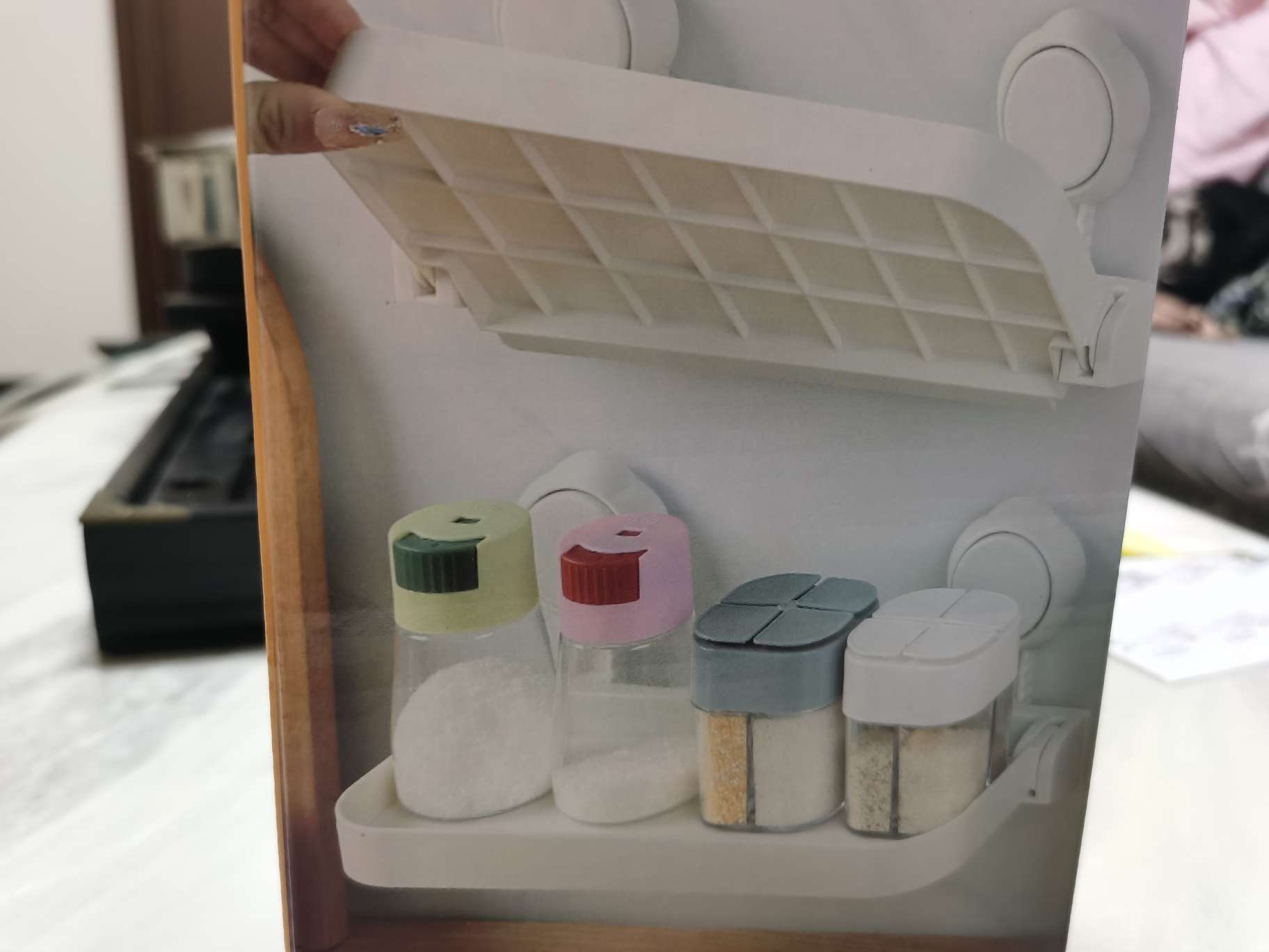 Bathroom and toilet draining storage rack, no need to drill holes, kitchen and living room wall-mounted, bedside storage and folding Application Scenario