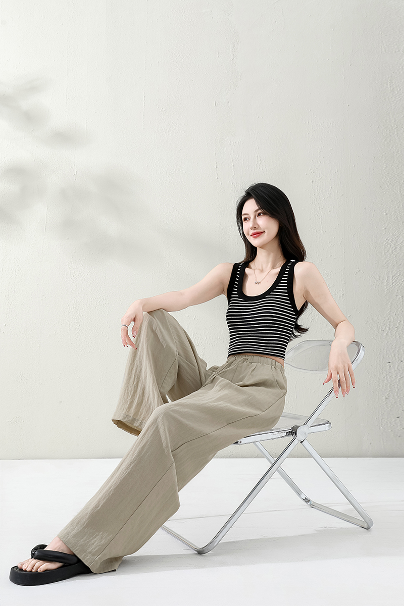 Tencel linen fashion casual pants are made of high-quality fabric, featuring a simple and fashionable design. The elastic belt design makes them versatile for various casual occasions pic 9
