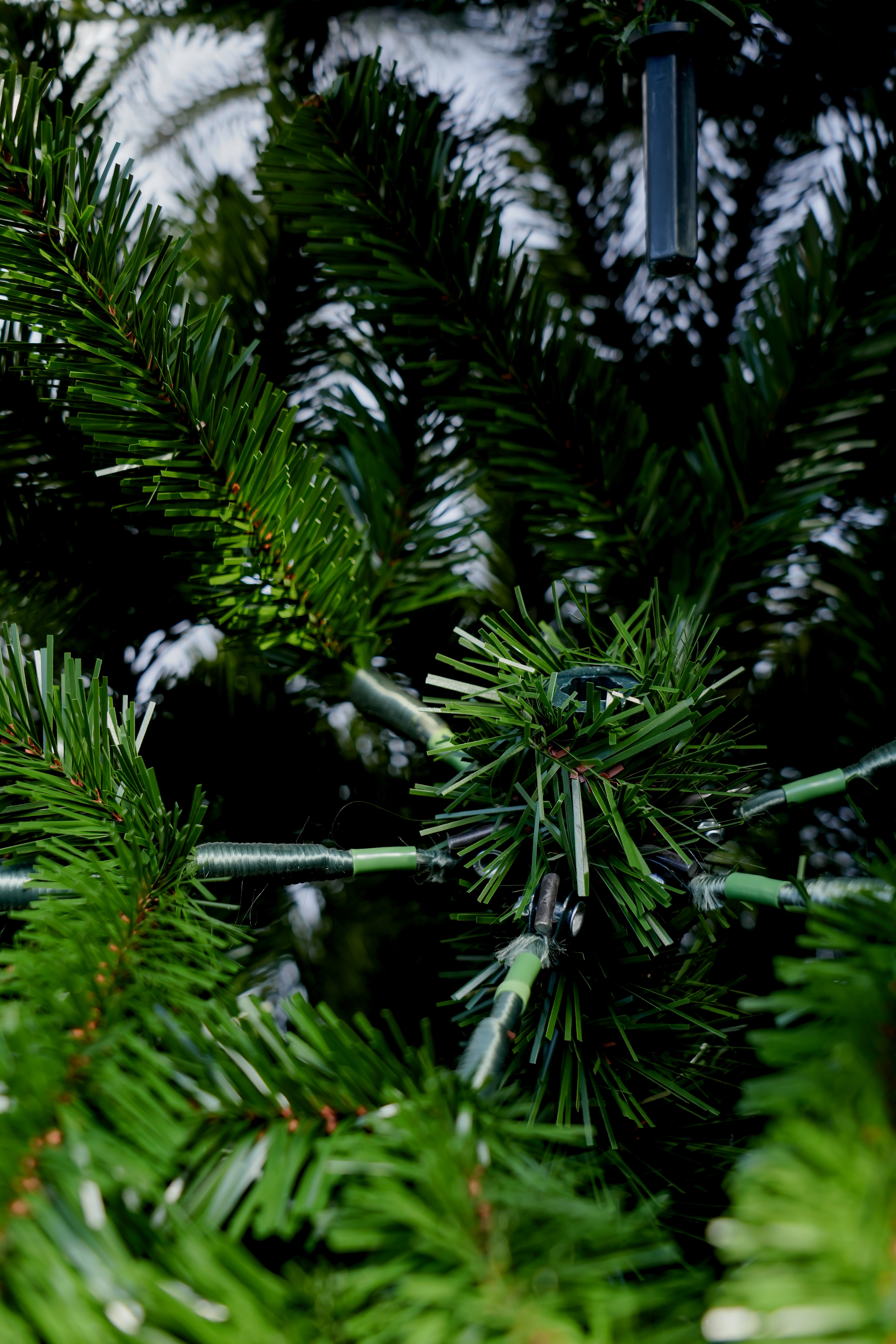 The 2025 new PE large encrypted 1.5-meter scene decoration Christmas green large 1.8-meter Christmas tree Specification image