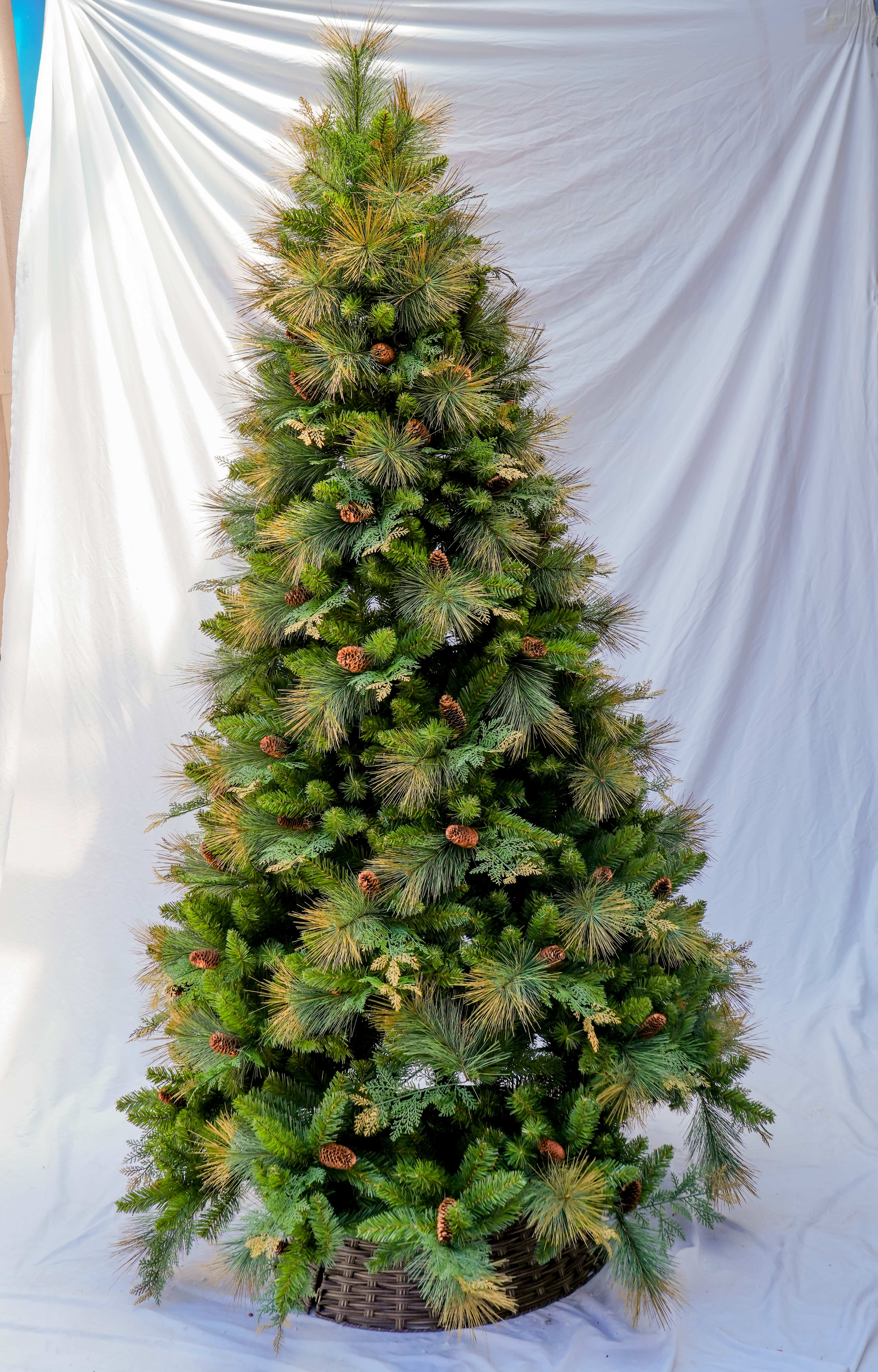 2025新款 金色PET松针混PE/PVC仿真自动圣诞树 跨境热销厂家直供