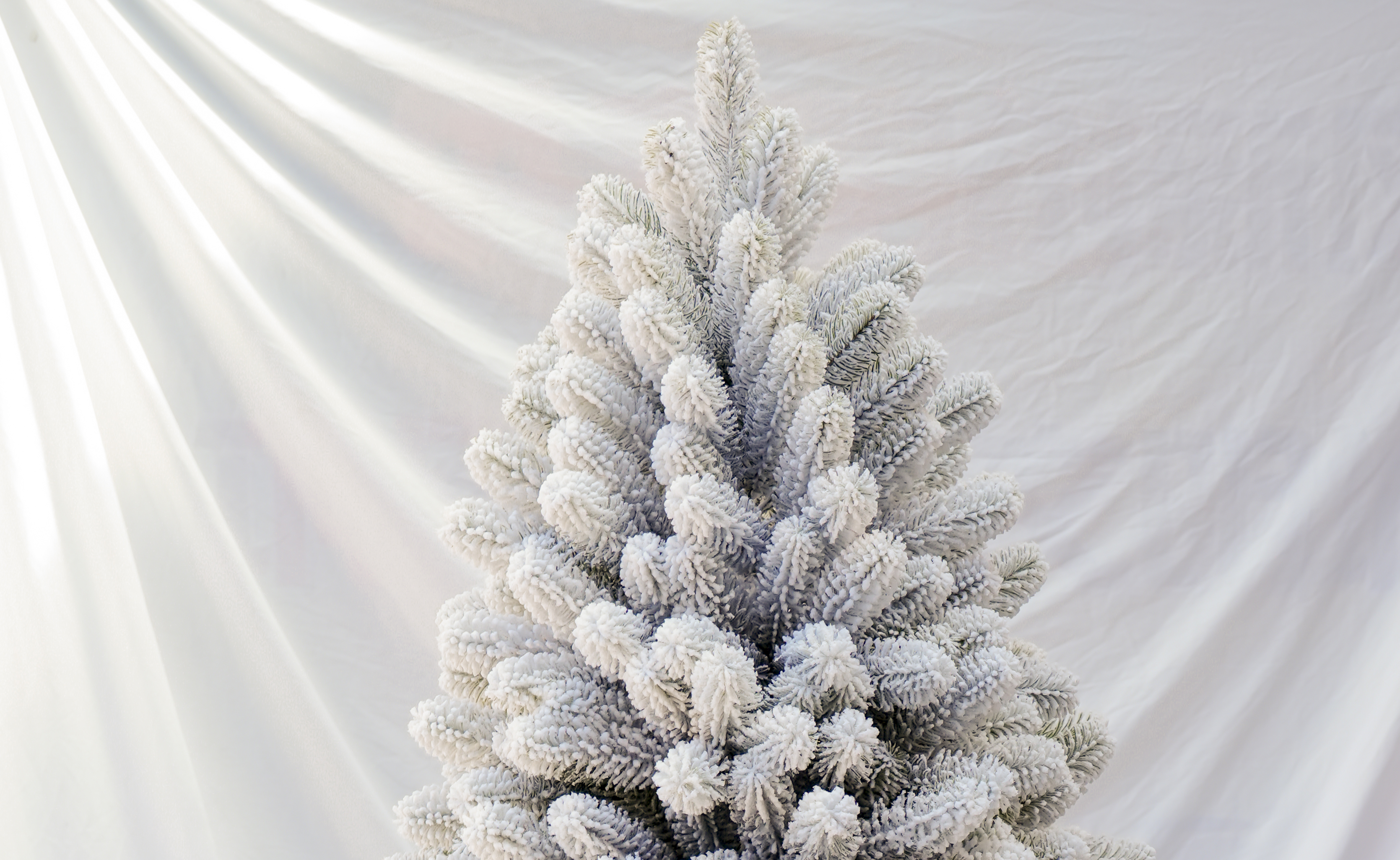 圣诞树/圣诞树松针/圣诞工艺品/圣诞球植绒挂件/圣诞丽丽产品图