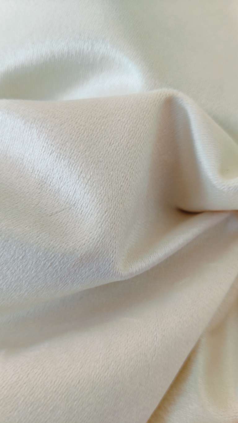 Velvet, velvet, Dutch velvet, exclusive makeup, dinner bags, luggage, leather goods, and other functions are all available. It is portable, practical, and elegant detail image 13