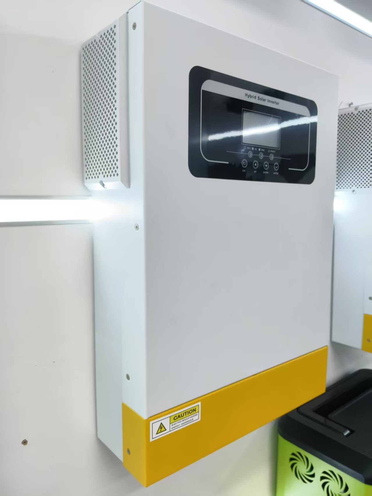 车载逆变器/逆变器/车载电源转换器/光伏逆变器/光伏水泵细节图