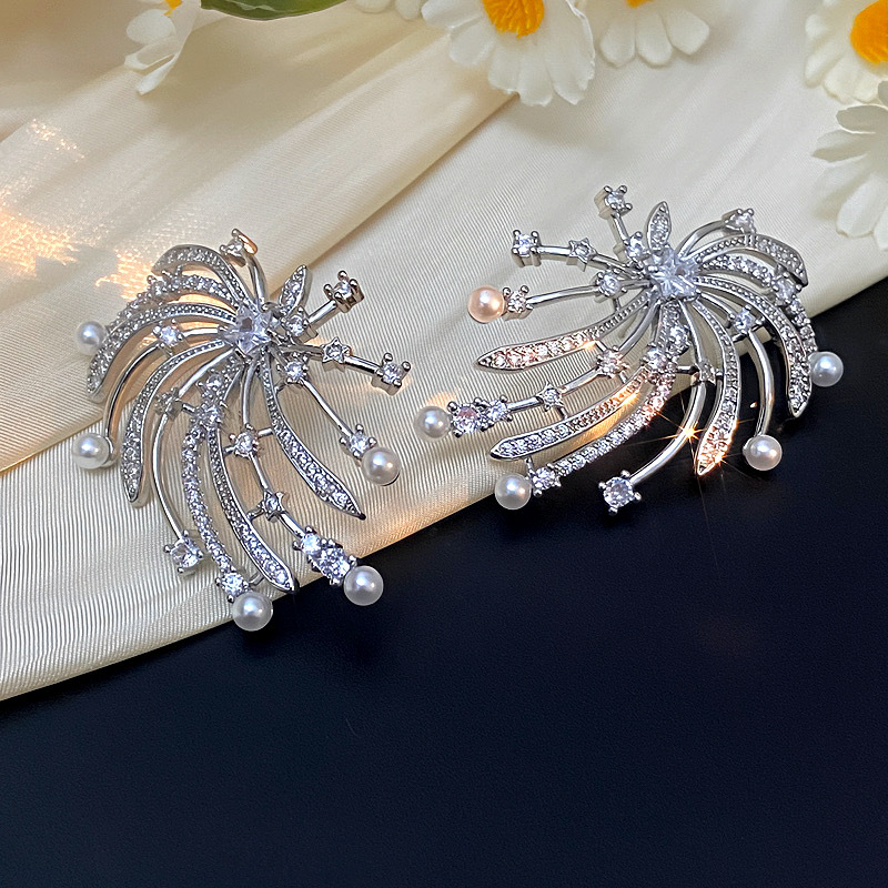 Silver needle firework pearl stud earrings, a niche fashion, light luxury and vacation style earring, a high-end feel, versatile for spring and autumn, heavy craftsmanship earrings detail image 4