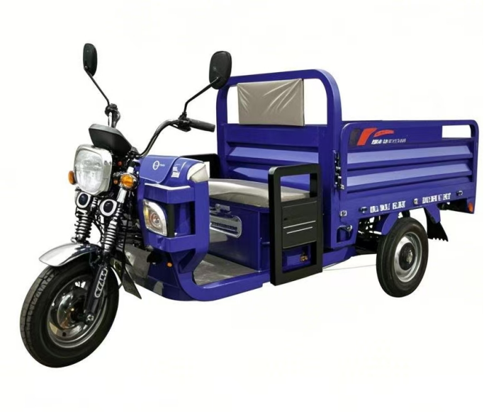 厂家直销电动载货四轮电动四轮车电动三轮车白底实物图