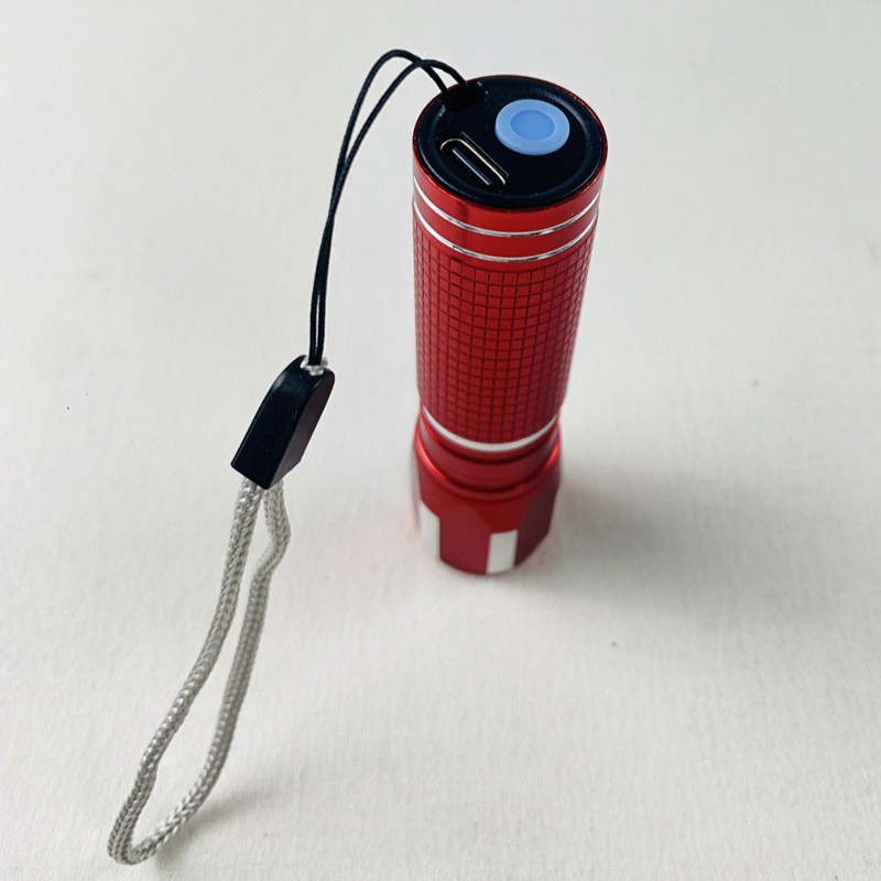 9503 Aluminum flashlight, USB charging aluminum alloy flashlight, Mini flashlight, portable white light small flashlight Application Scenario