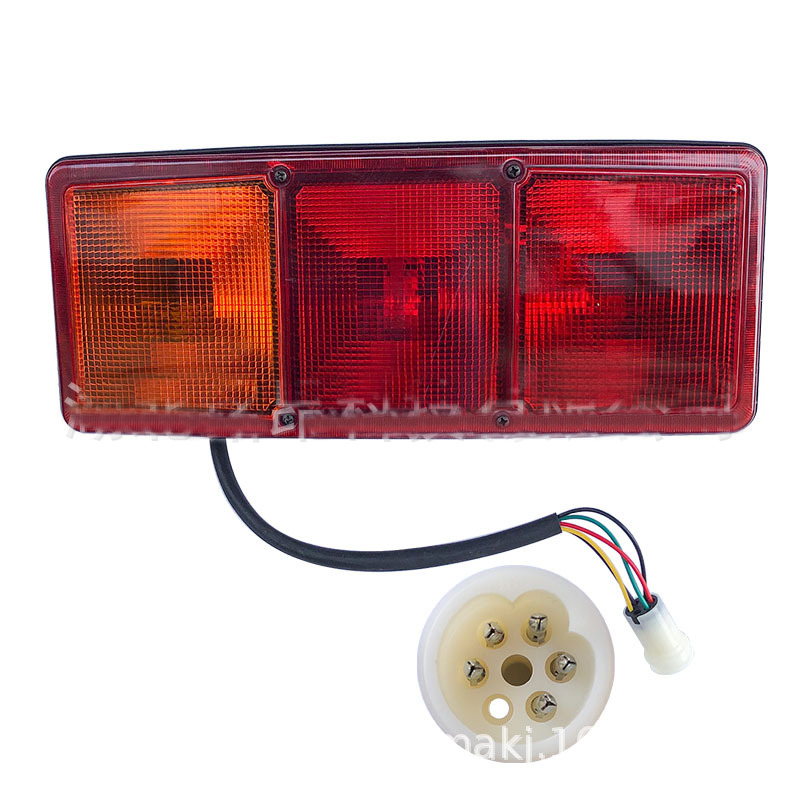 24V Mercedes-Benz bulb type rear taillight and left rear combined signal light for general auto and truck parts full figure