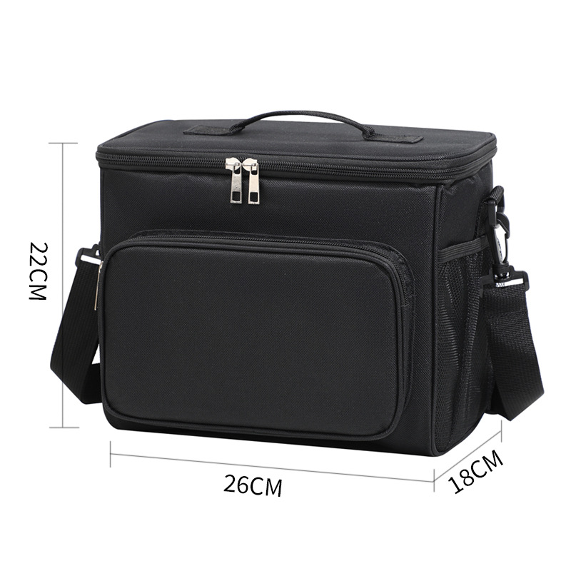 Cross-border large-capacity ice packs, simple and fashionable square insulated bags, outdoor insulated boxes, portable lunch boxes, lunch bags Application Scenario