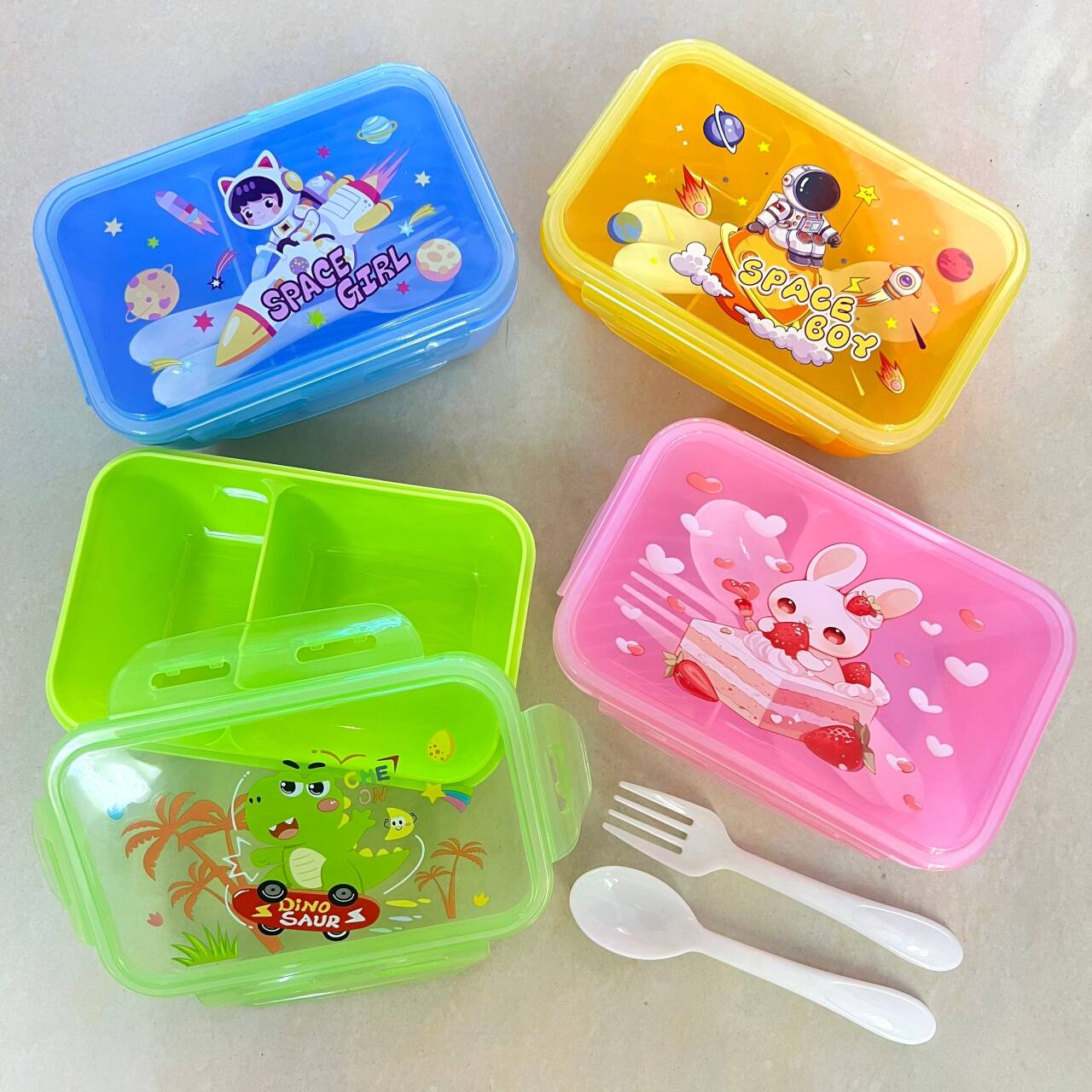 外贸儿童塑料饭盒餐盒保鲜盒饭盒套装 家用密封食品储存盒便携式午餐盒