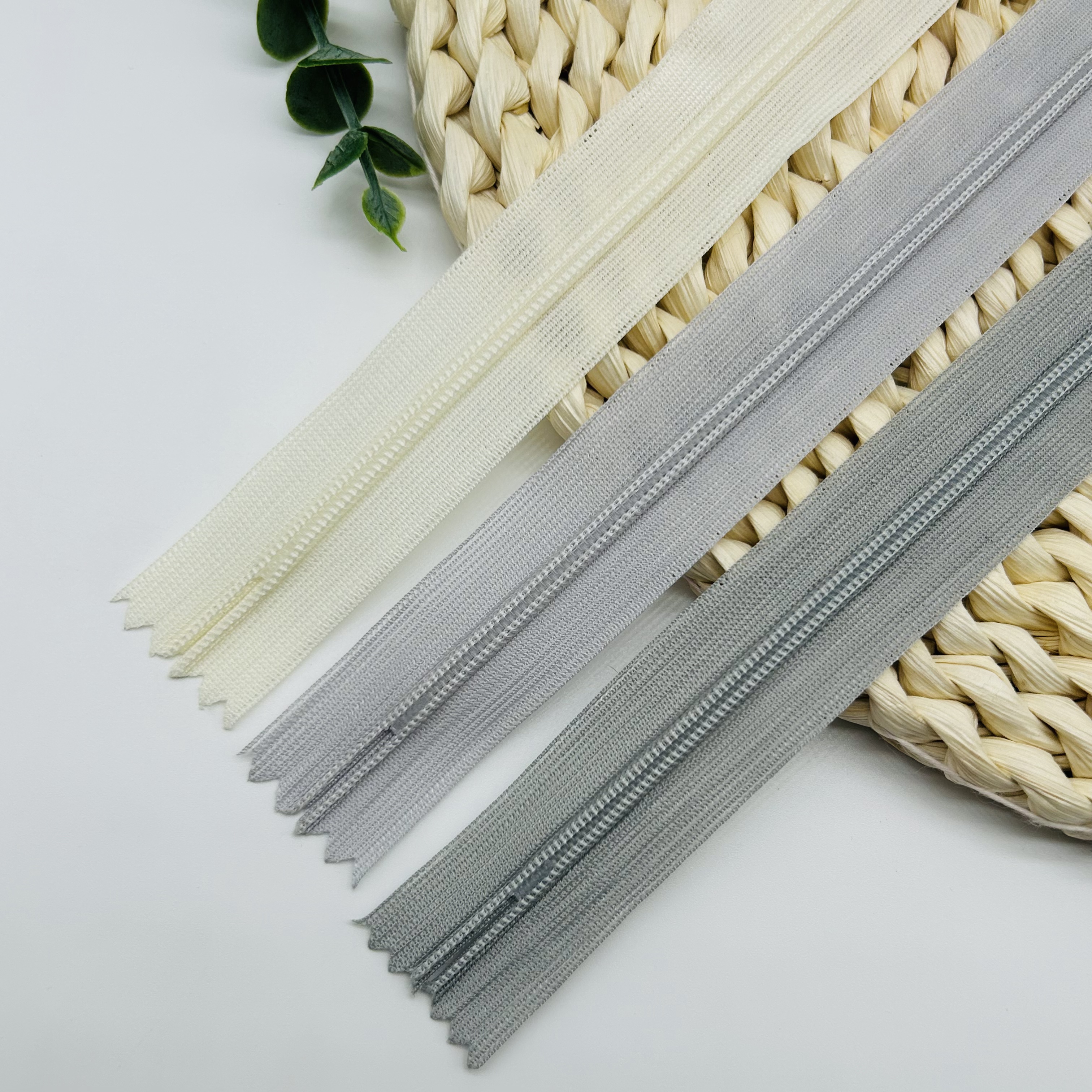 3# Invisible Zipper Mesh Edge Water Drop Head 20Cm In Stock, Dress, Home Textile Cushion, Throw Pillow, Bag, National Card Color In Stock Specification drawing
