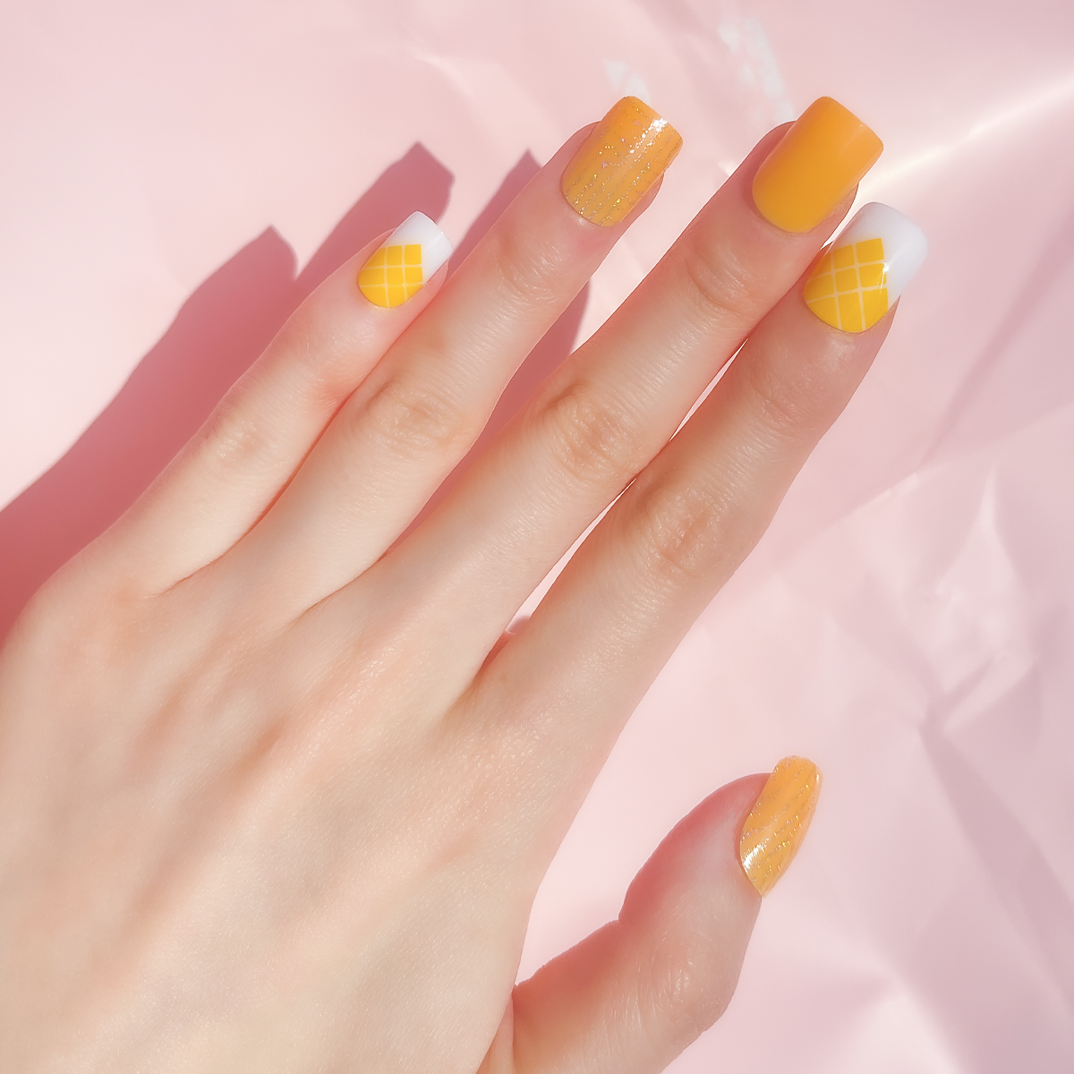 24 PCS PRESS ON NAIL TIPS SQUARE SHAPE ORANGE AND GOLD GLITTER details Picture