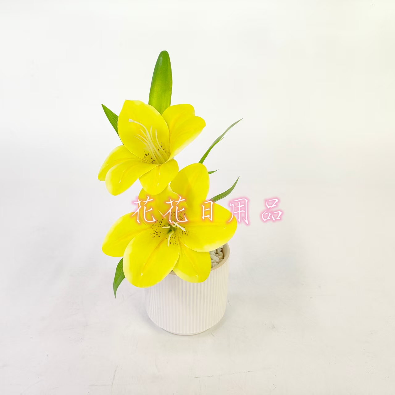 Artificial flowers, artificial flower bonsai, ceramic POTS, lily ornaments and decorations details Picture