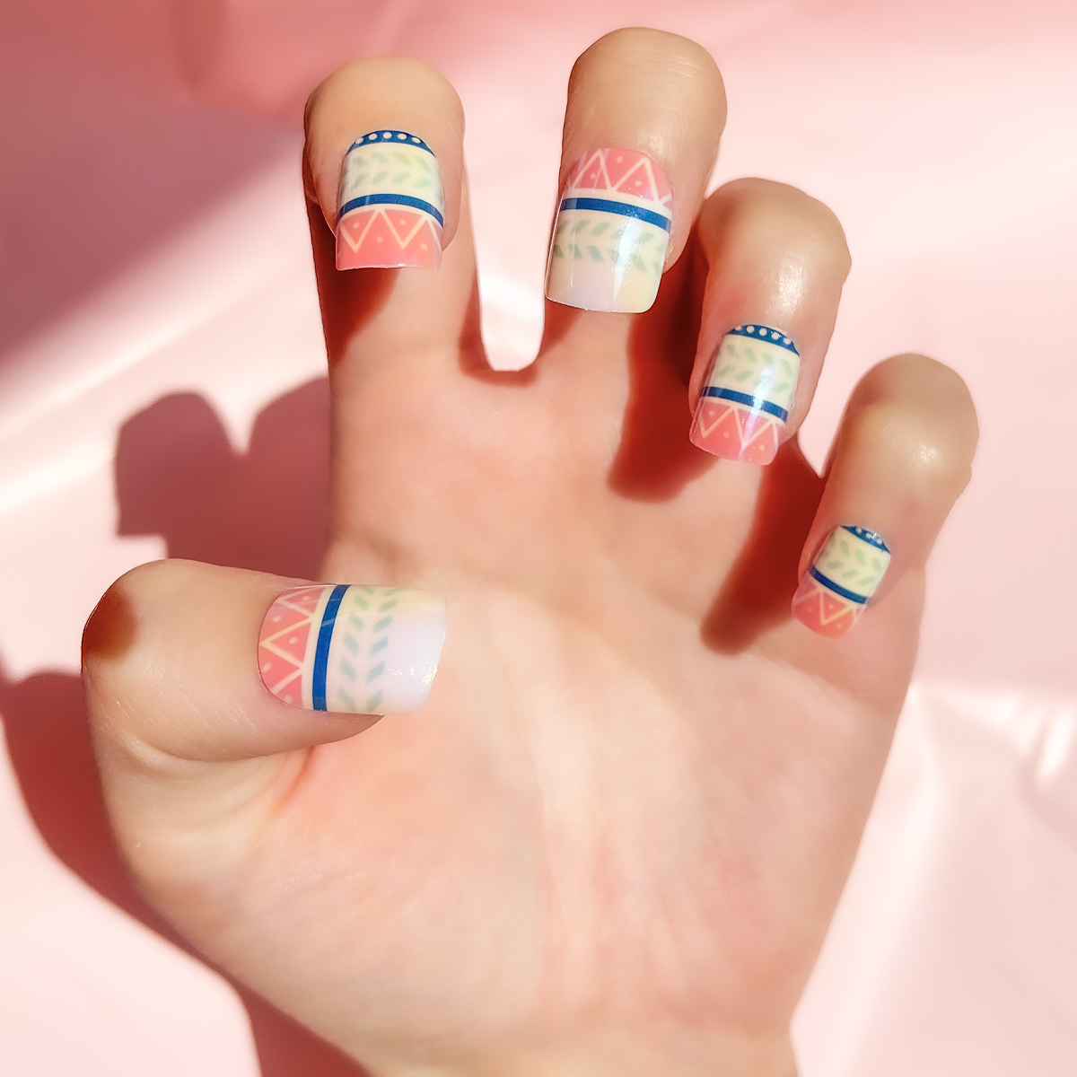 24 PCS PRESS ON NAIL TIPS SQUARE SHAPE PINK WHITE PEARL COLOR SCHEME full figure