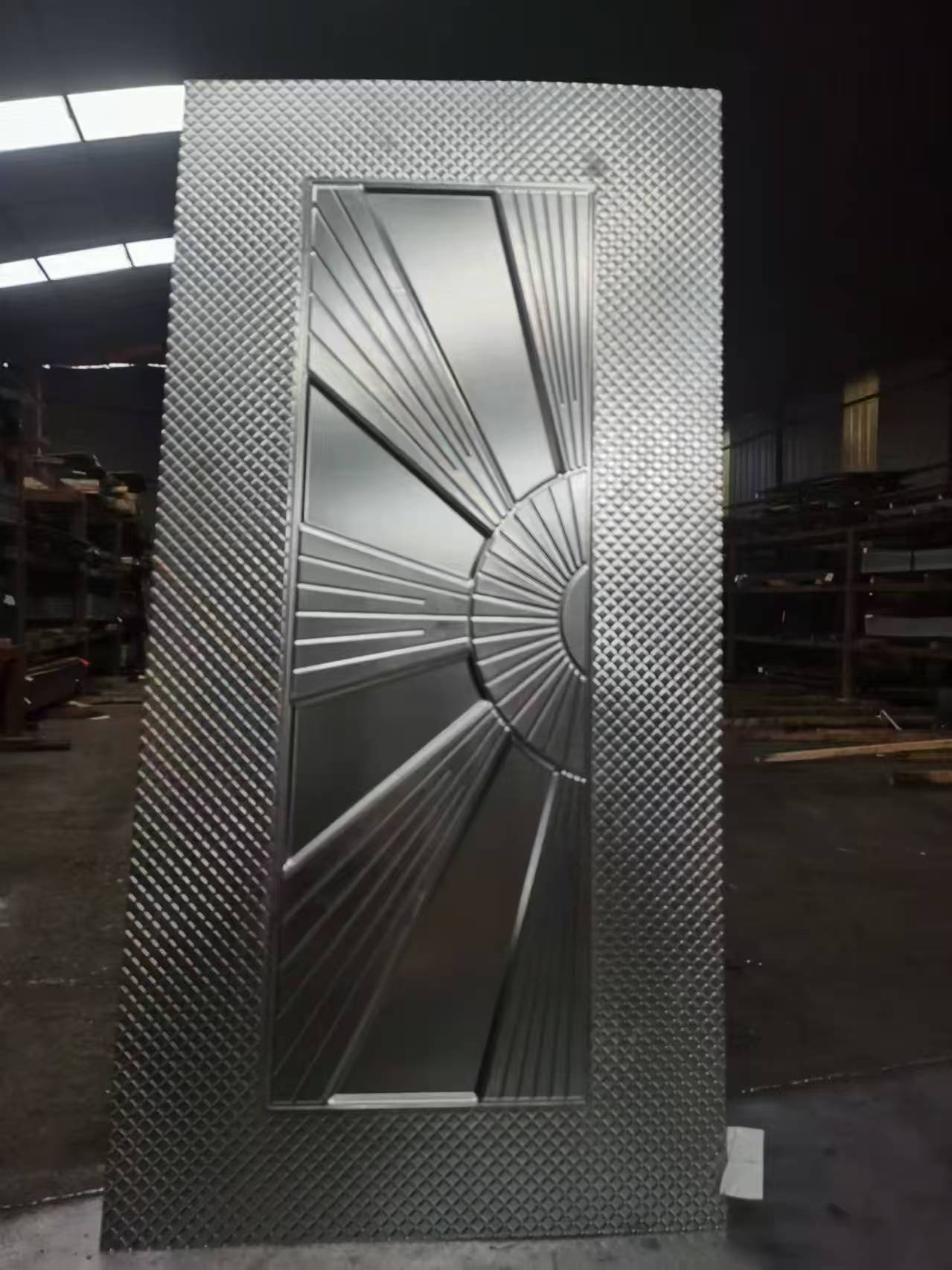 门板 冷轧门板 压花门板 镀锌门板铁皮压花门面 门面板 覆膜门板 防盗门装饰面 门面压花板详情6