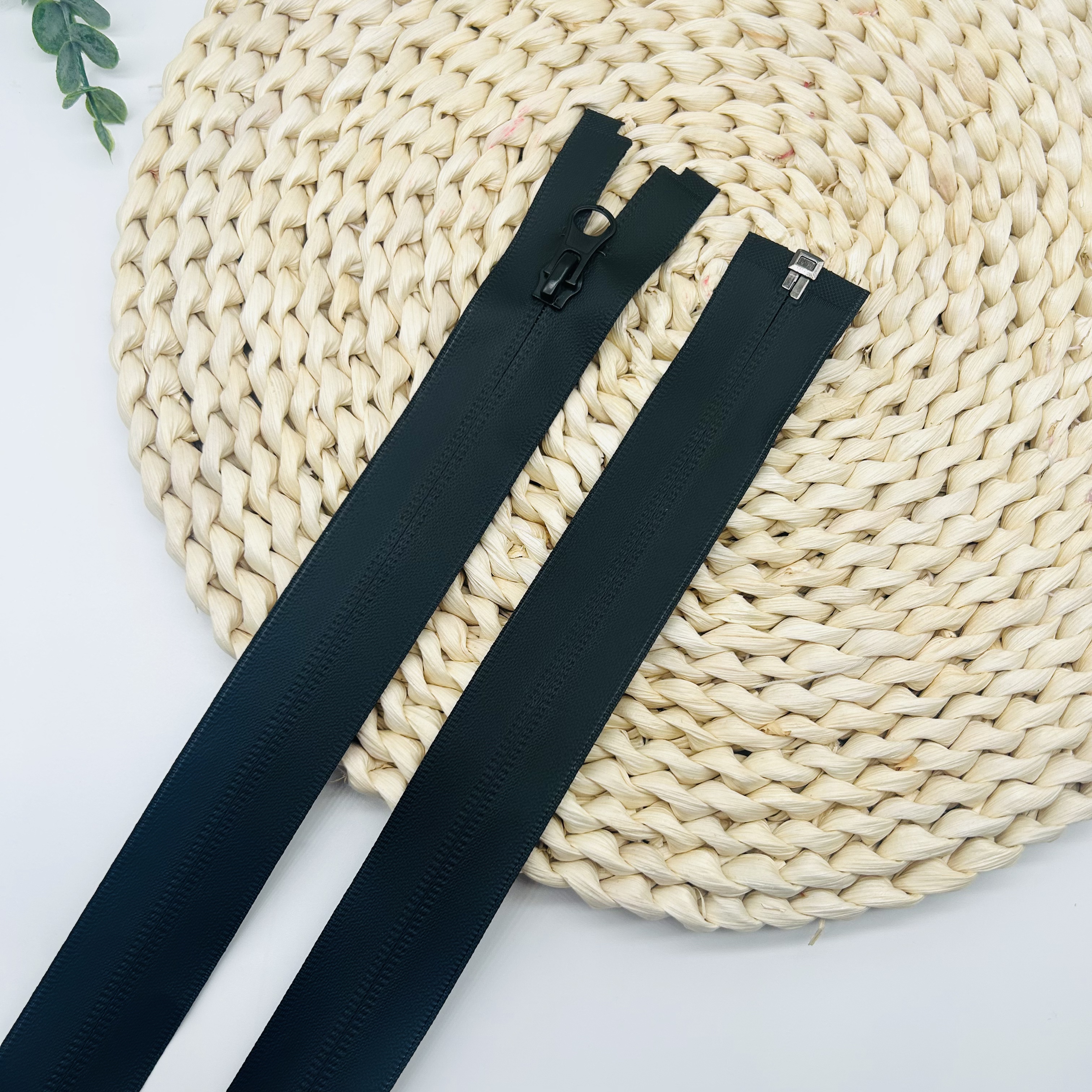 High-Quality 5#Tpu Waterproof Zipper Blacksmithing With Open Tail Pull Tab Specification drawing