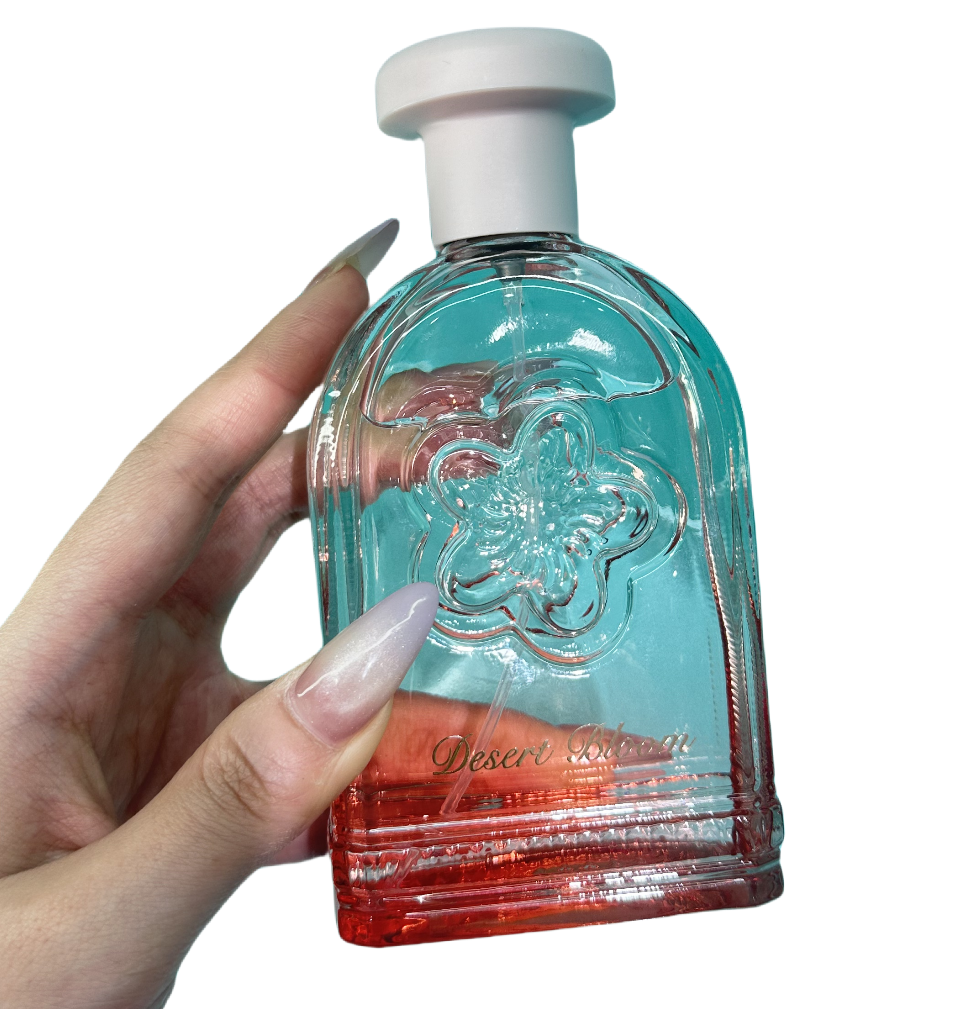 وقد تم بيع مصنع Desert Bloome Brofumes بشكل مباشر بعطر السيدة 100 ملم من المتفجرات عبر الحدود Specification image