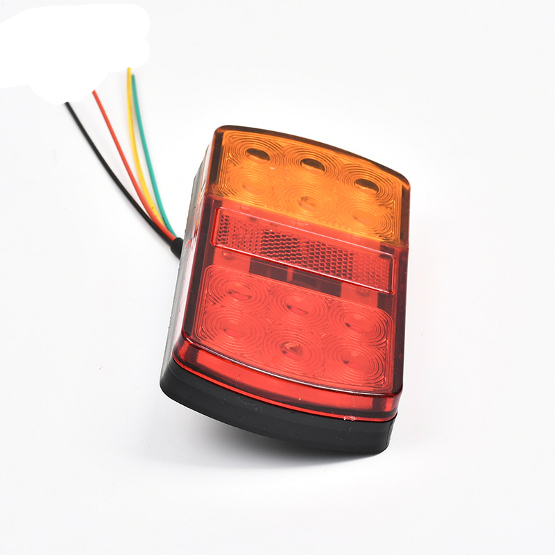 12V / 24V universal LED truck taillights, truck side lights, truck taillights, and bus ground lights are sold directly by the manufacturer Application Scenario