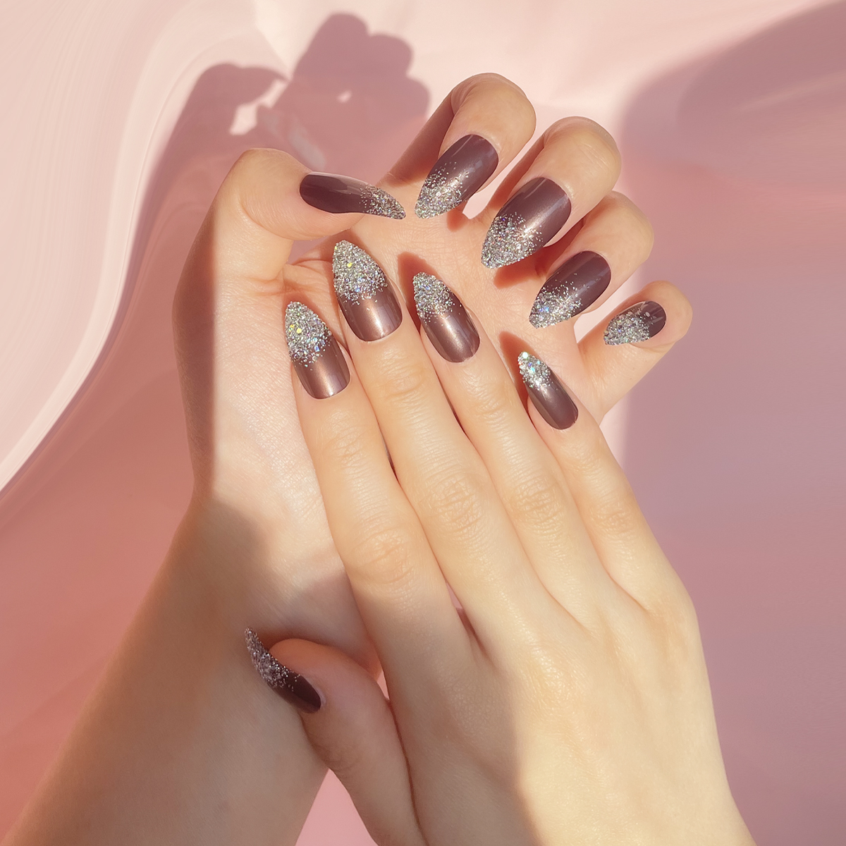 24 PCS PRESS ON NAIL TIPS STILETTO SHAPE BROWN BACKGROUND AND SLIVERY GLITTER Specification drawing