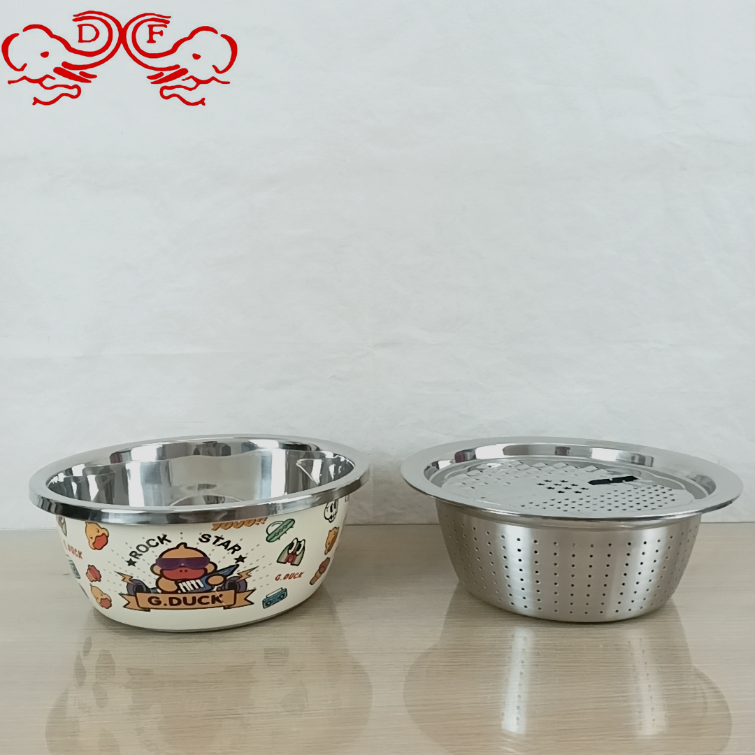 DF99482 Little Yellow Duck Stainless Steel Draining Sink, rice Washing sieve, grater Tray, three-piece set, household and washbasin, DF TRADINGHOUSE Application Scenario