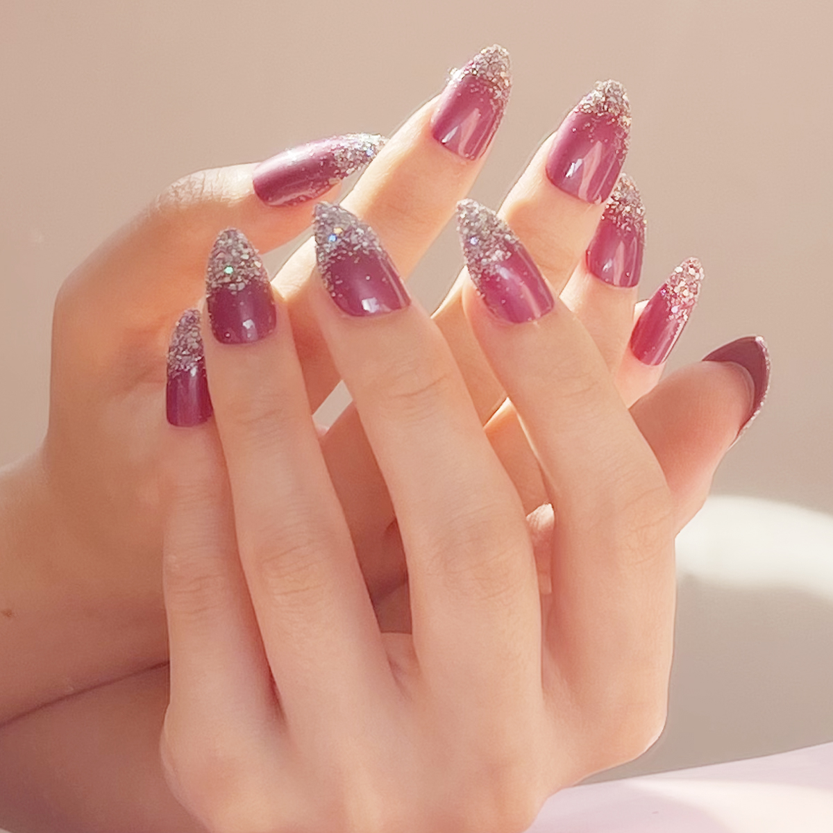 24 PCS PRESS ON NAILS STILETTO SHAPE PURPLE BACKGROUND AND SLIVERY GLITTER details Picture