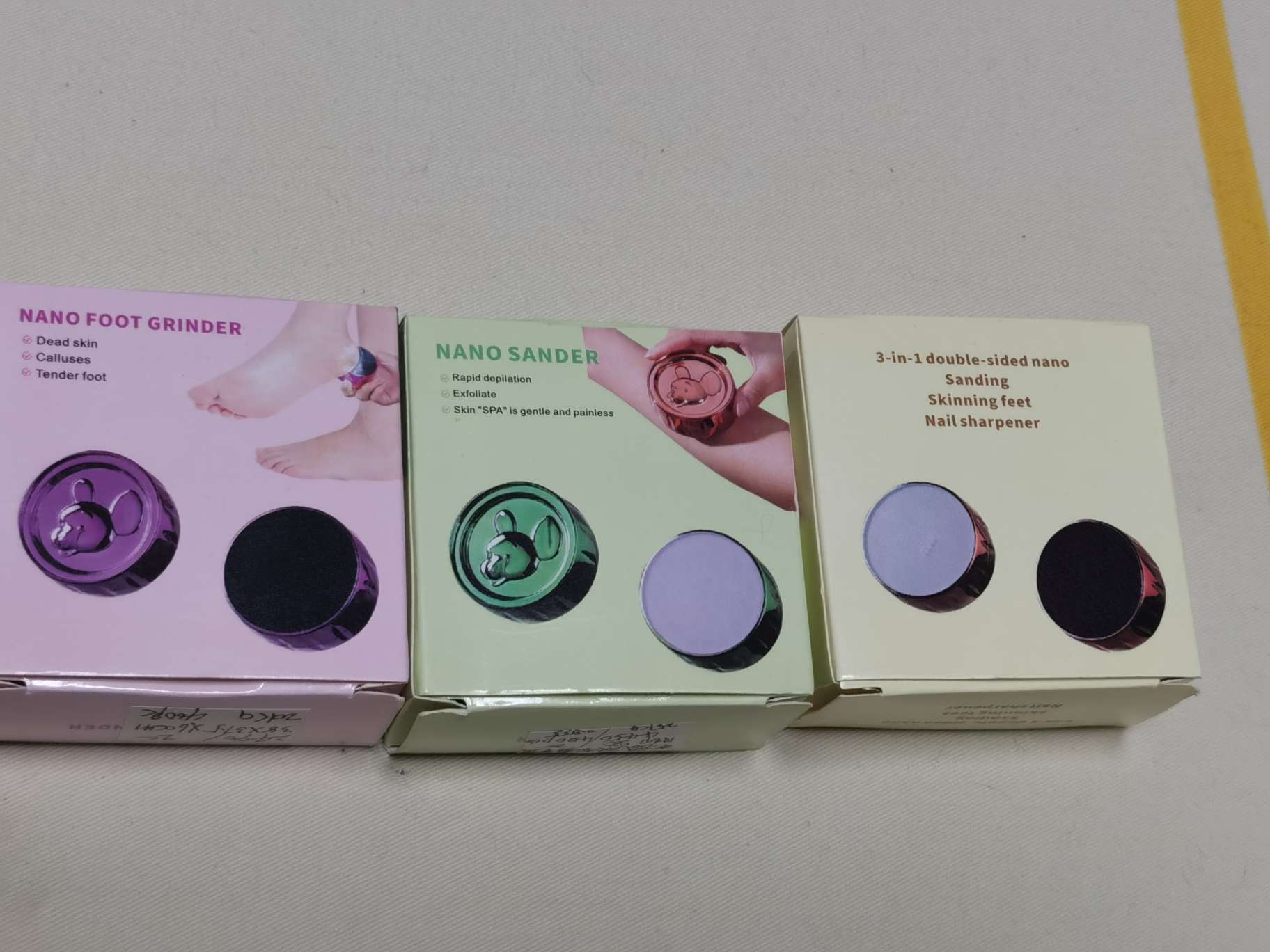 Household hair grinders, foot grinders, dead skin removal without marks, double-sided foot rubbing stones that do no harm to the skin, hair removers, manual foot grinders, electric foot grinders, electric foot sole dead skin knife, nail grinders undefined