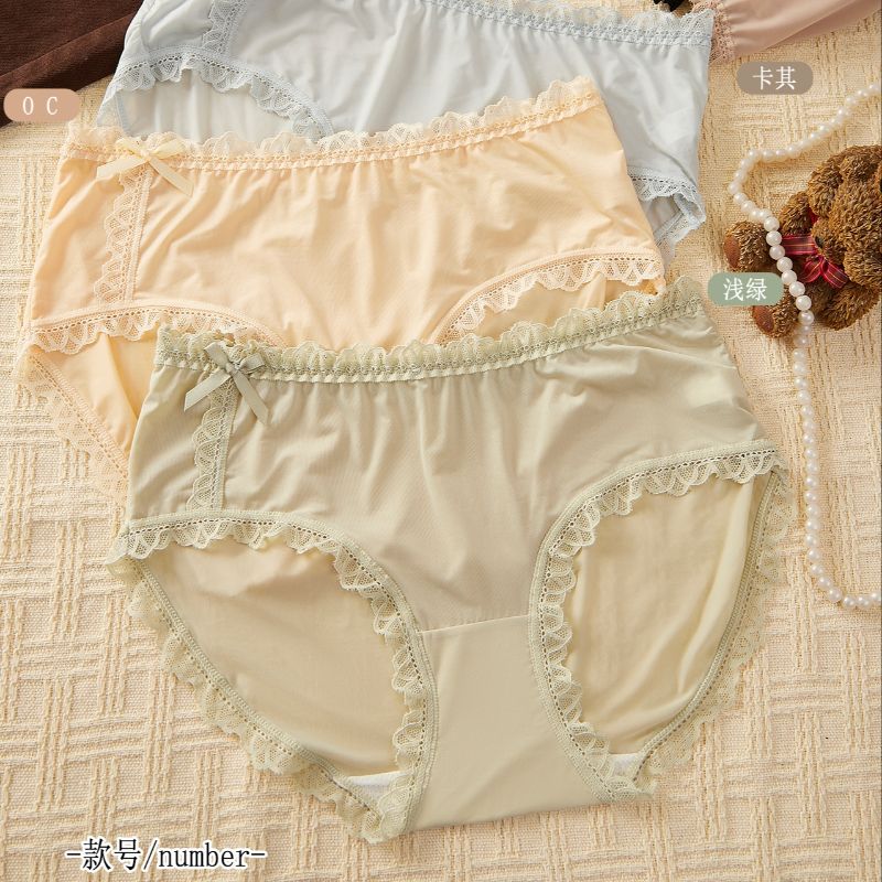 New light luxury glossy pure sensual style luxurious lace sexy women's underwear, large size high-elastic women's triangle shorts wholesale Application Scenario