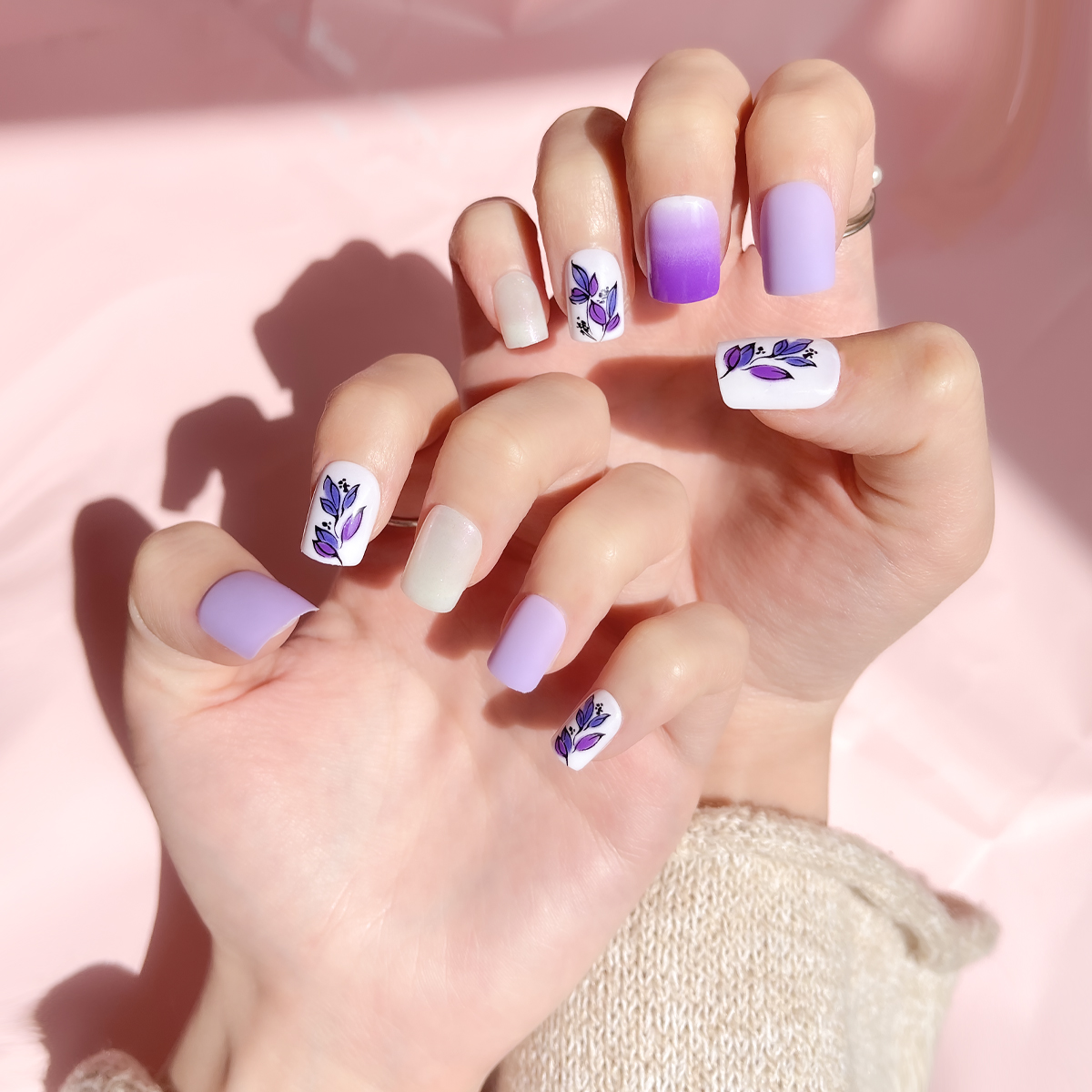 24 PCS PRESS ON NAIL TIPS SQUARE SHAPE PURPLE AND WHITE full figure