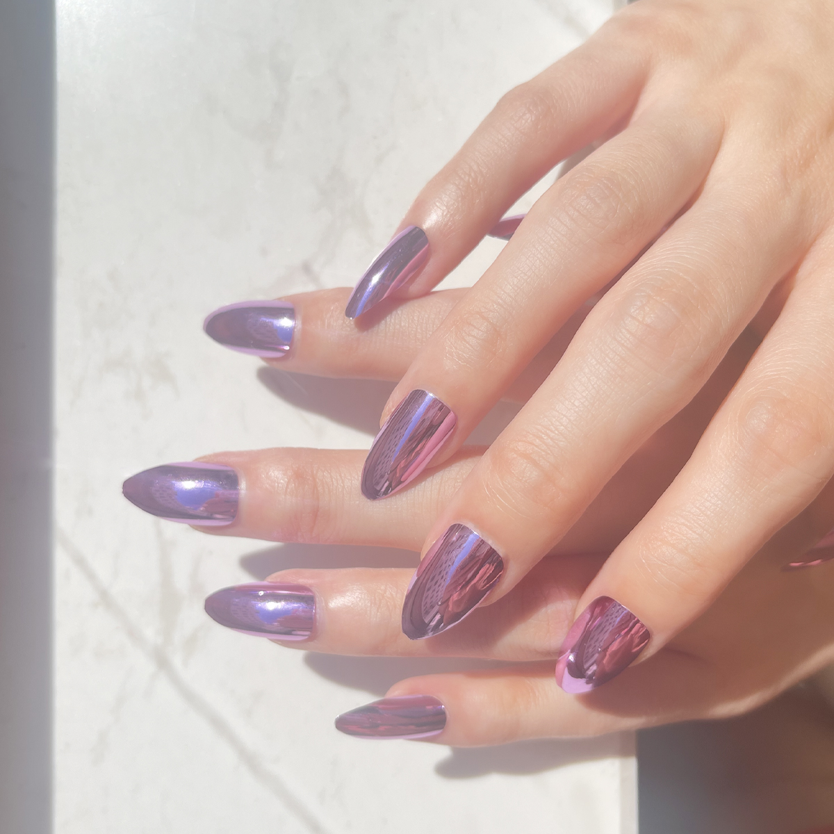 24 PCS PRESS ON NAIL TIPS ALMOND SHAPE PURPLE MAGIC MIRROR POWER full figure