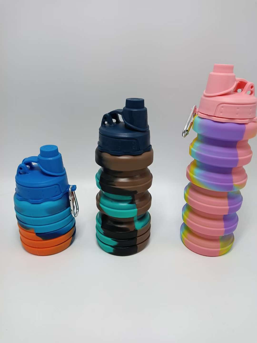 Silicone food-grade water cups, travel sports water bottles, outdoor silicone folding cups, large-capacity children's telescopic silicone cups undefined