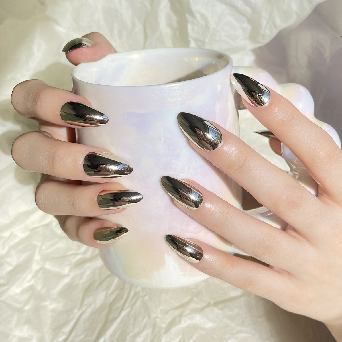 24 PCS PRESS ON NAIL TIPS ALMOND SHAPE GOLD MAGIC MIRROR POWDER Specification drawing