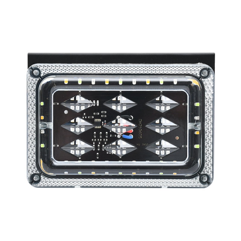 New diamond Flash 24VLED universal truck taillight, strobe fog lamp, truck taillight full figure