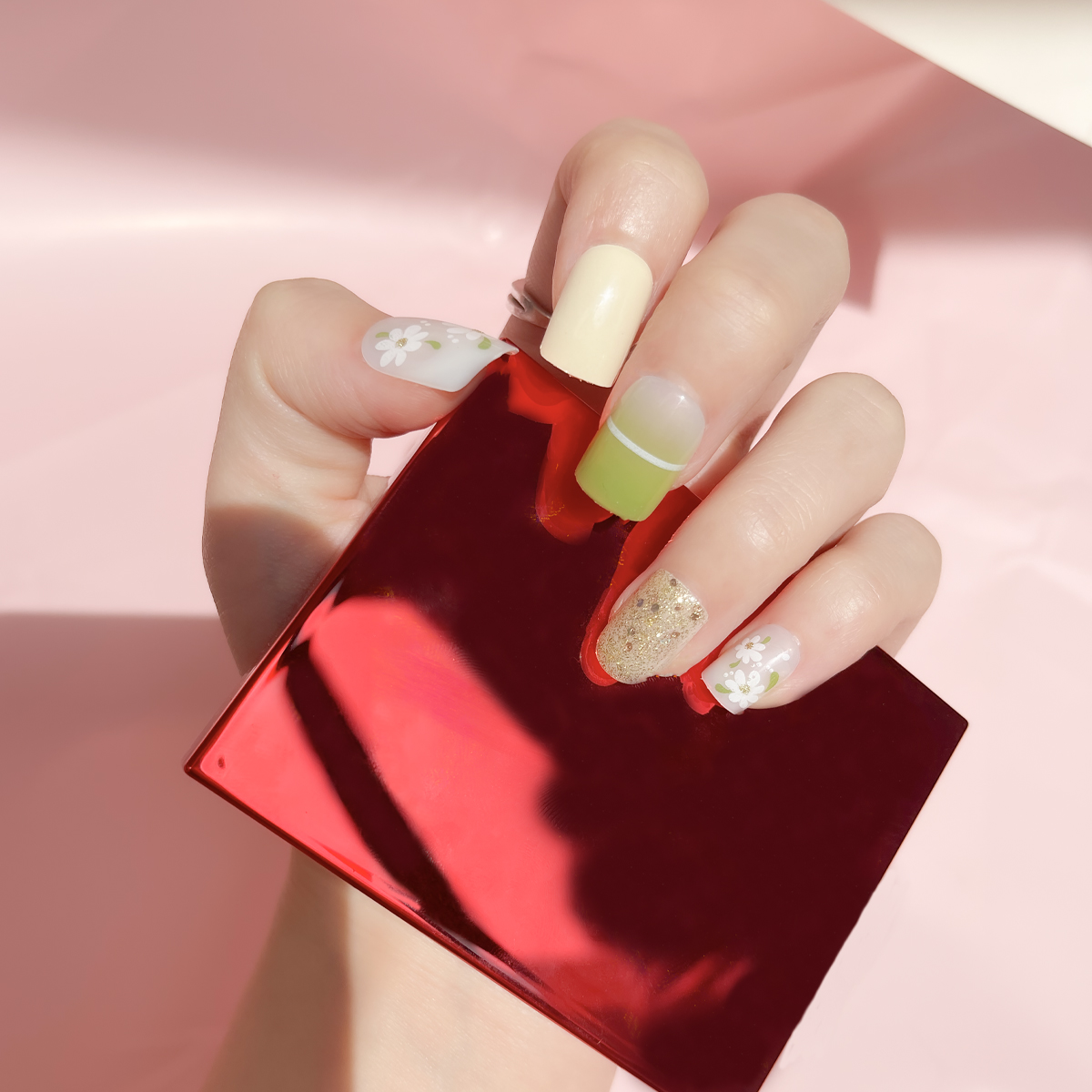 24 PCS PRESS ON NAIL TIPS SQUARE SHAPE SPRING STYLE Application Scenario