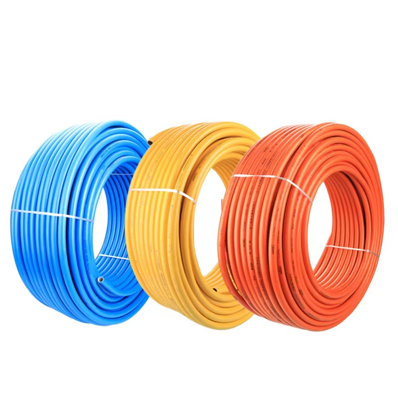 铝塑管  铝塑复合管  热水管  太阳能水管  保温管  防冻管  上水管  暖气水管   弯曲铝塑管  防晒铝塑管产品图