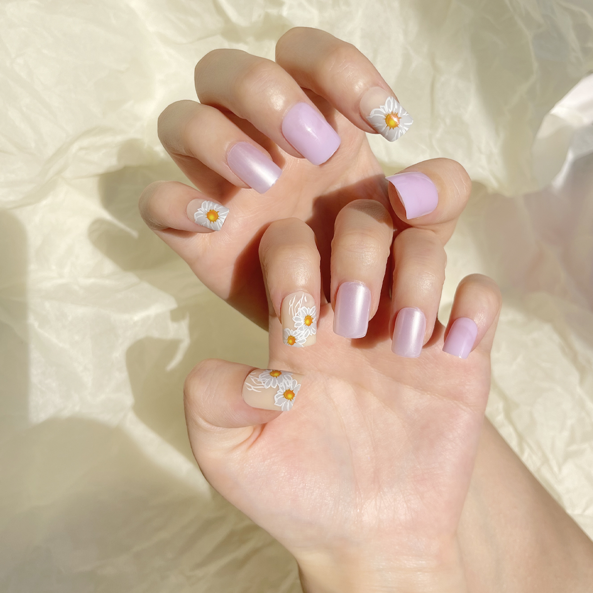 24 PCS PRESS ON NAIL TIPS SQUARE SHAPE LITTLE DAISY PINK PEARL full figure
