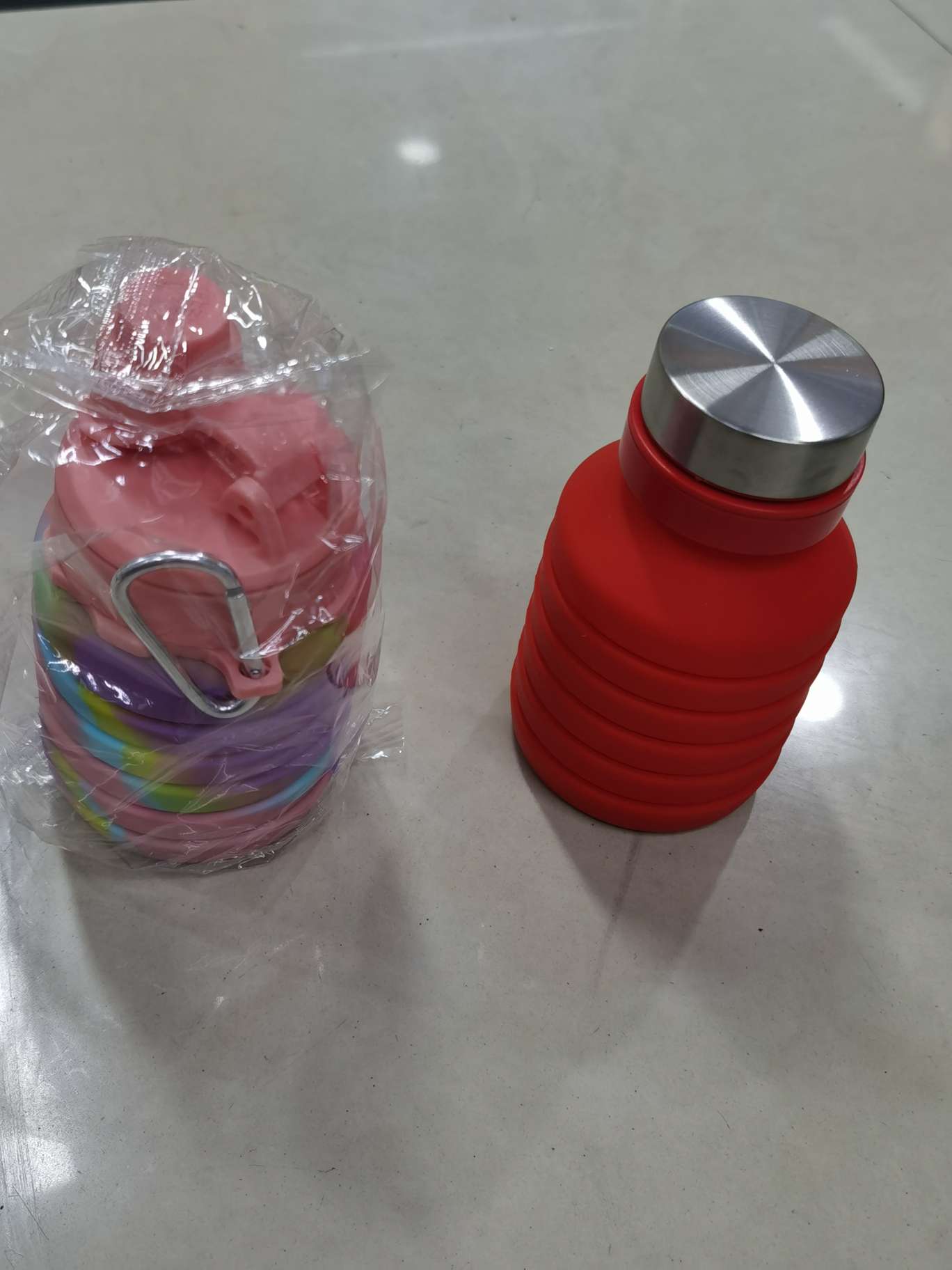 Silicone food-grade water cups, travel sports water bottles, outdoor silicone folding cups, large-capacity children's telescopic silicone cups undefined