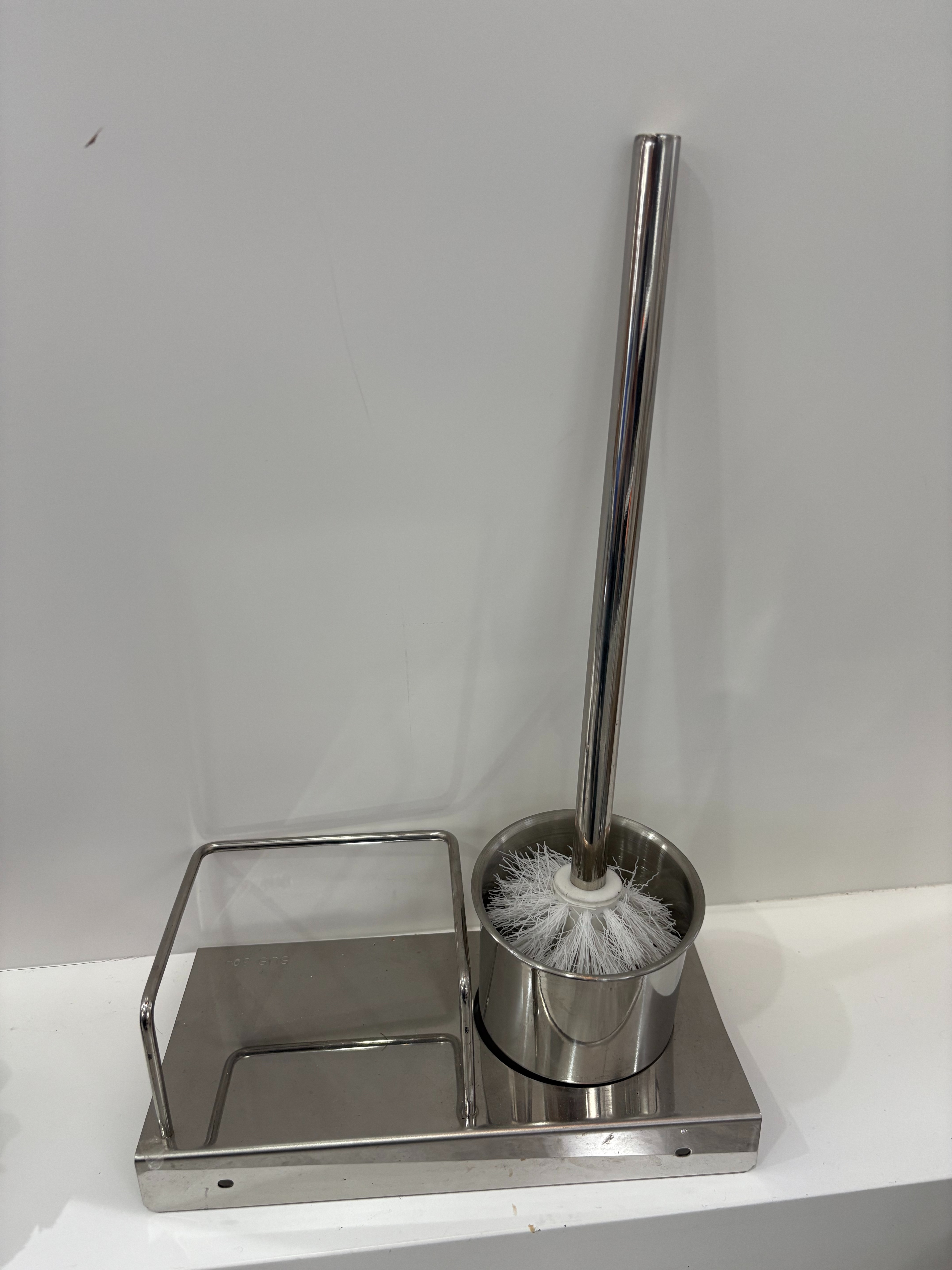 Non-perforated toilet brush with seat cover, soft bristle toilet brush, bathroom toilet brush set, cleaning brush
