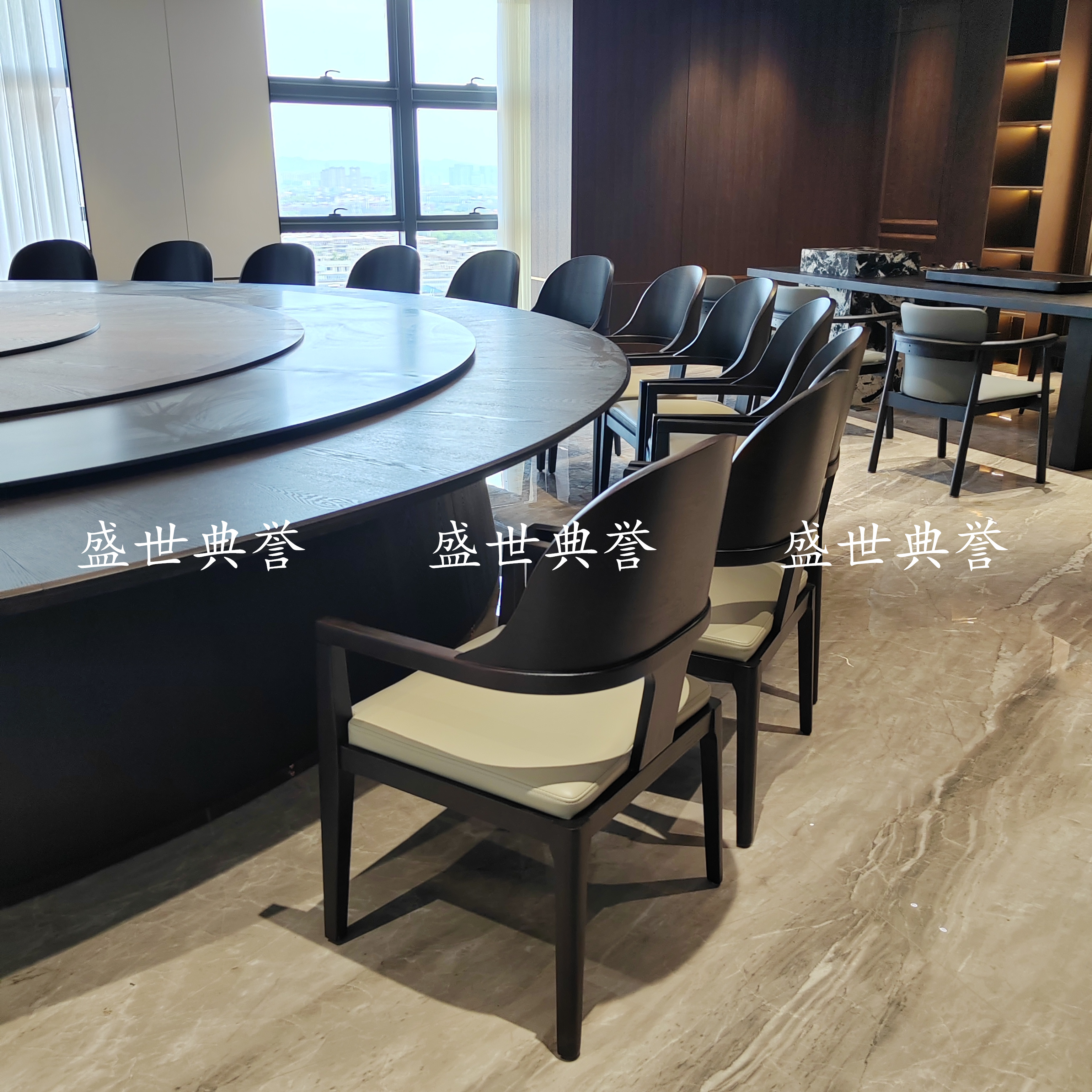 龙岩国际酒店餐饮家具会所商务宴请实木餐椅宴会中心豪华包厢餐椅