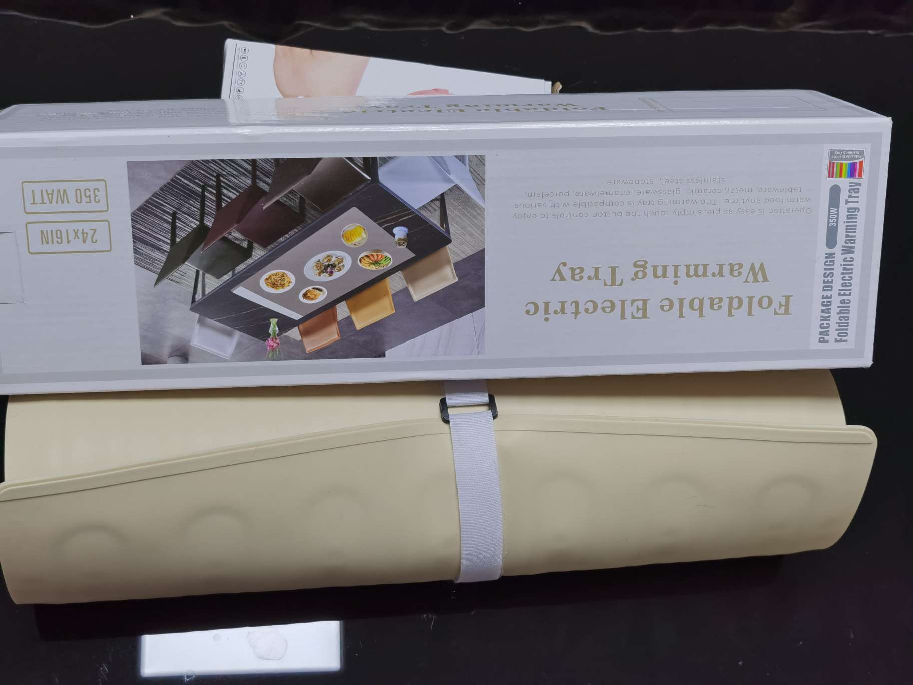 Household constant-temperature heating board, folding silicone heating board, milk heating, food and meal heating pad, warm dish magic tool, lunch box heating and heat preservation, small household appliances, household appliances, heat preservation lunch box, heat preservation electric lunch box, Japan cross-border Specification drawing