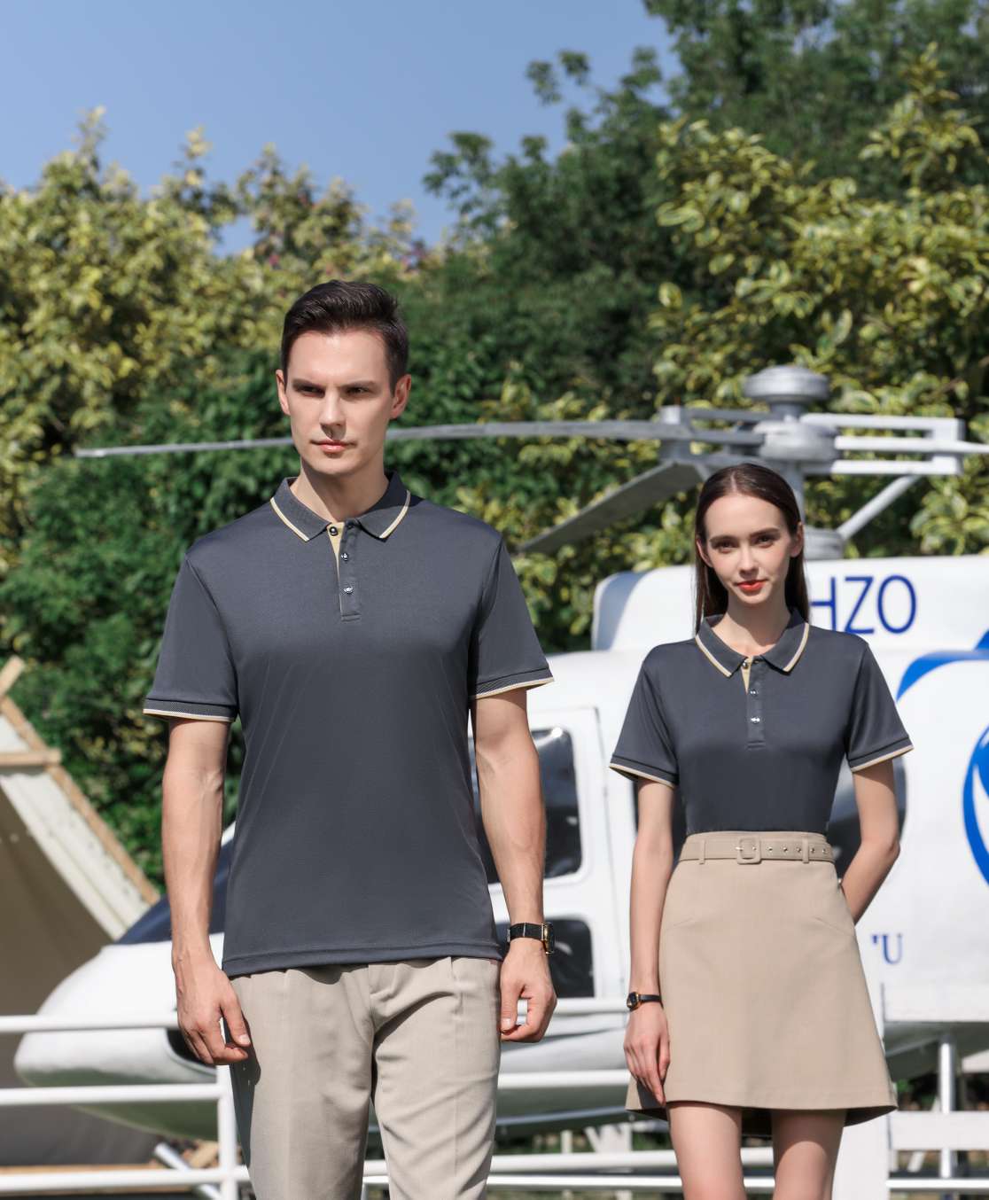 The New Cross-Border High-End Small-Neck Quick-Drying Two-Tone Short-Sleeved Polo Advertising Shirt With A Lapsed Collar For Both Men And Women Is Now Available. The Shirt Is Comfortable, Breathable, Fashionable, Casual And Trendy As A Base Layer details Picture