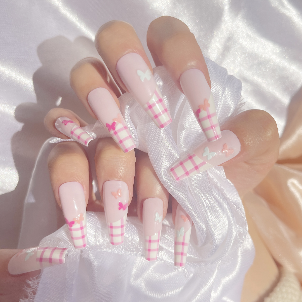 24 PCS PRESS ON NAIL TIPS BALLET SHAPE PINK BASE COLOR BUTTERFLY PATTERN undefined