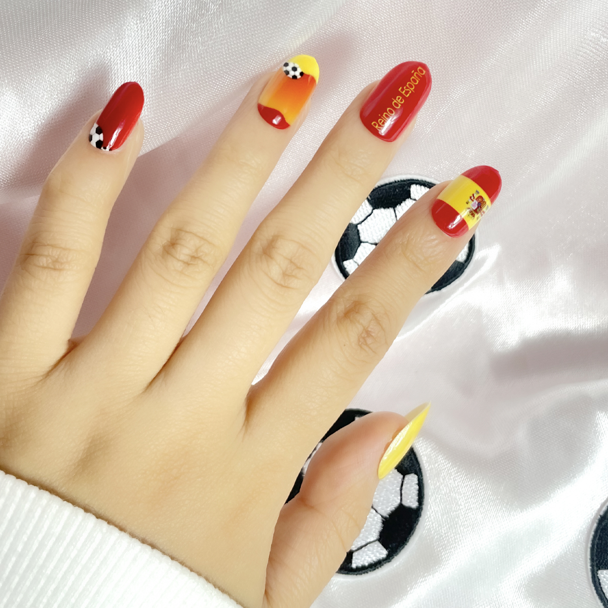 24 PCS PRESS ON NAIL TIPS OVAL SHAPE FOOTBALL THEME details Picture