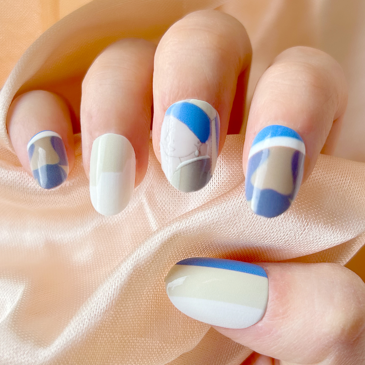 24 PCS PRESS ON NAIL TIPS OVAL SHAPE GIRL WITH A PEARL EARRING Application Scenario