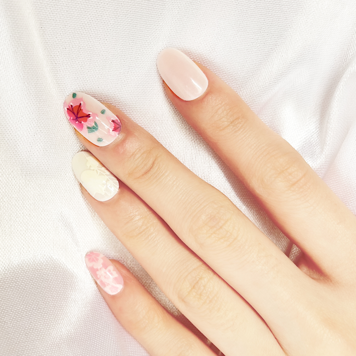 24 PCS PRESS ON NAIL TIPS OVAL SHAPE PINK FLOWER PATTERN Specification drawing